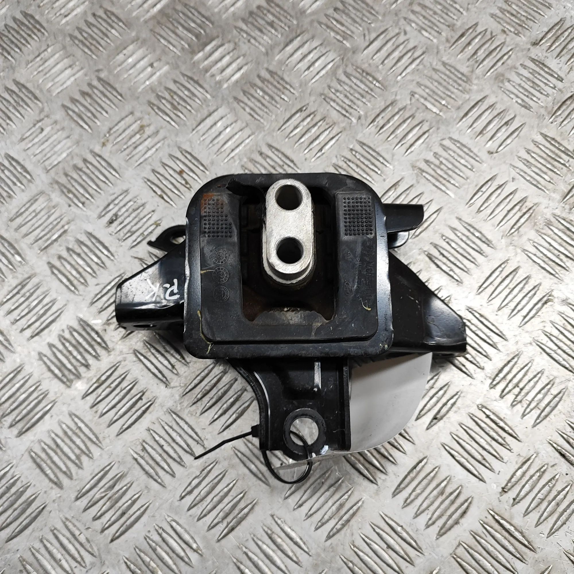Hyundai Kona Left Side Engine Mount Left Side Engine Mount — HYUNDAI KONA (SX2) (20...