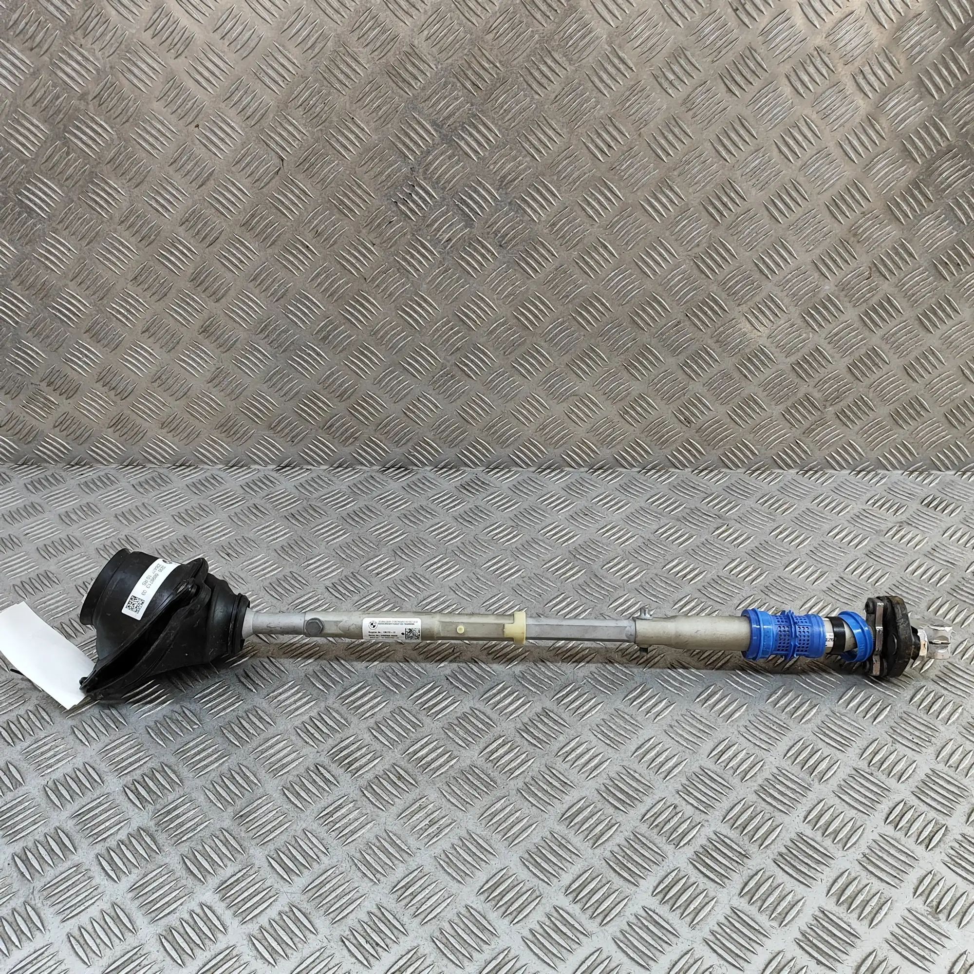 BMW 5 / i5 (G60 / G61) Steering Column Shaft Joint Steering Column Shaft Joint — BMW 5 SERIES (G60...