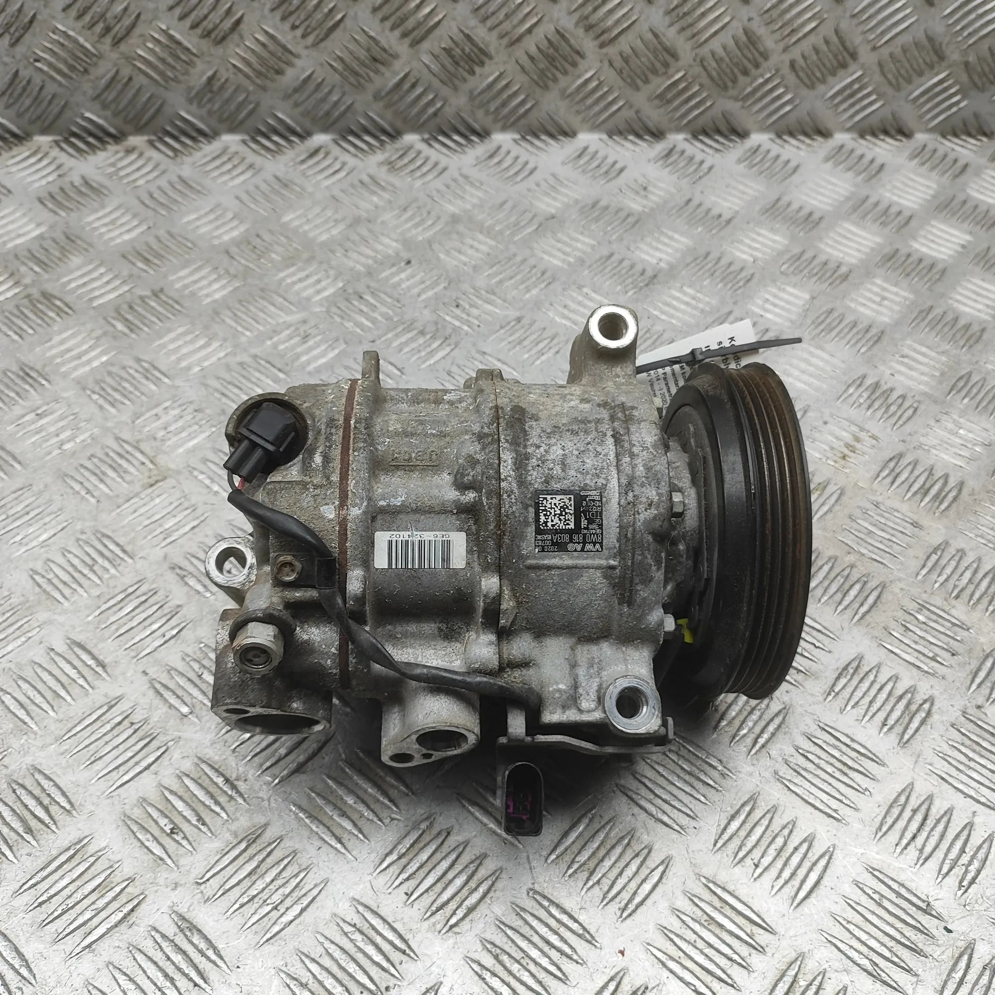 Porsche Macan Air-conditioning compressor Air-conditioning compressor — PORSCHE MACAN (DK...