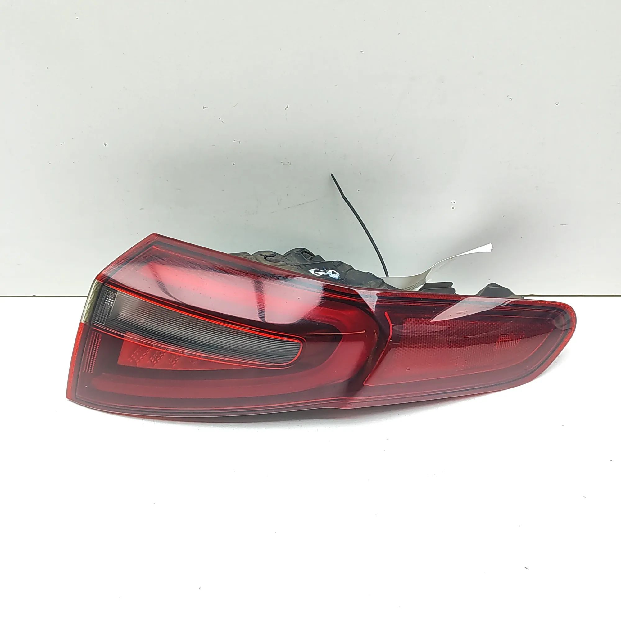 Alfa-Romeo Stelvio Rear Right Tail Light Rear Right Tail Light — ALFA ROMEO STELVIO (949...