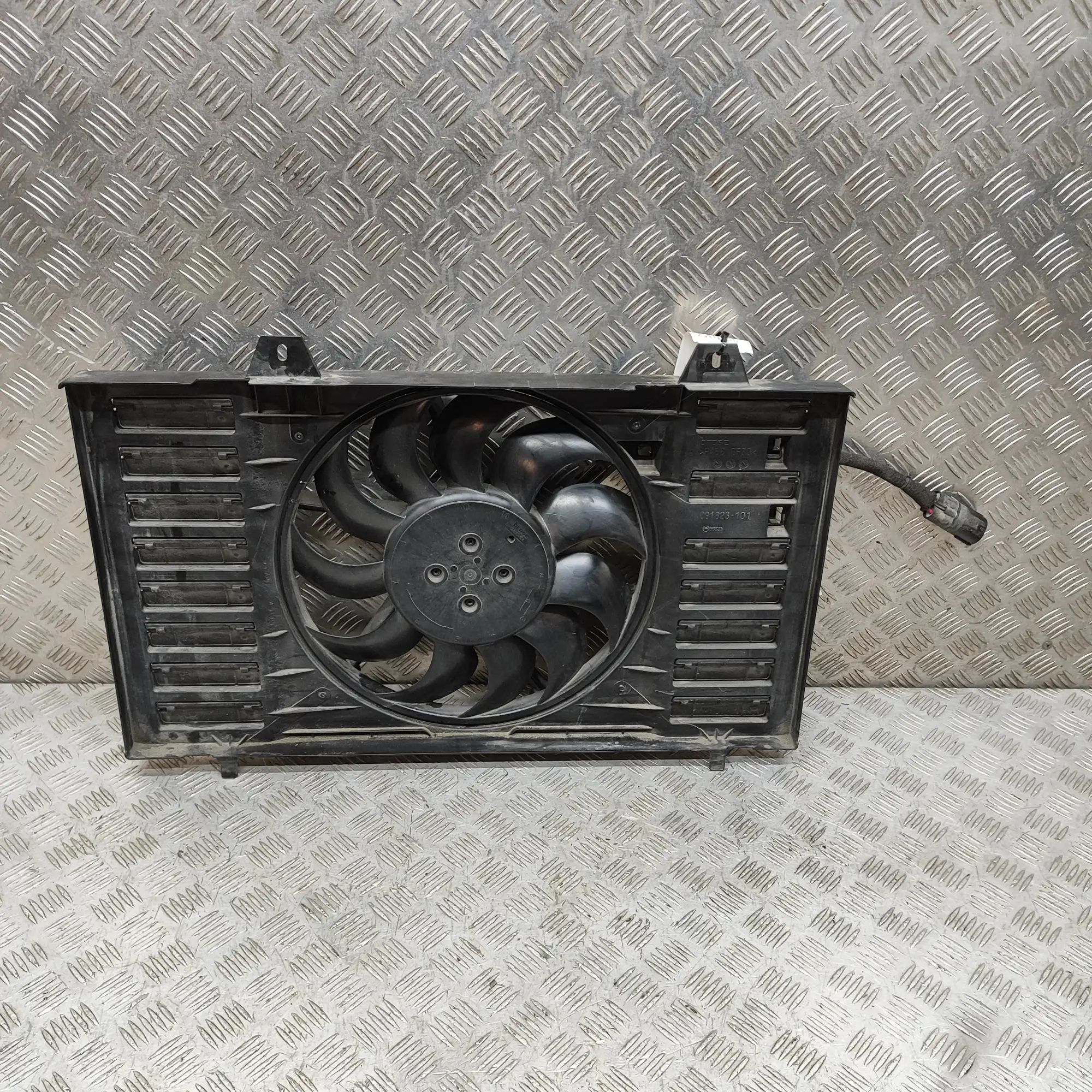 Citroen C4 Engine Cooling Fan Shroud Engine Cooling Fan Shroud — CITROEN C4 (III BA_...