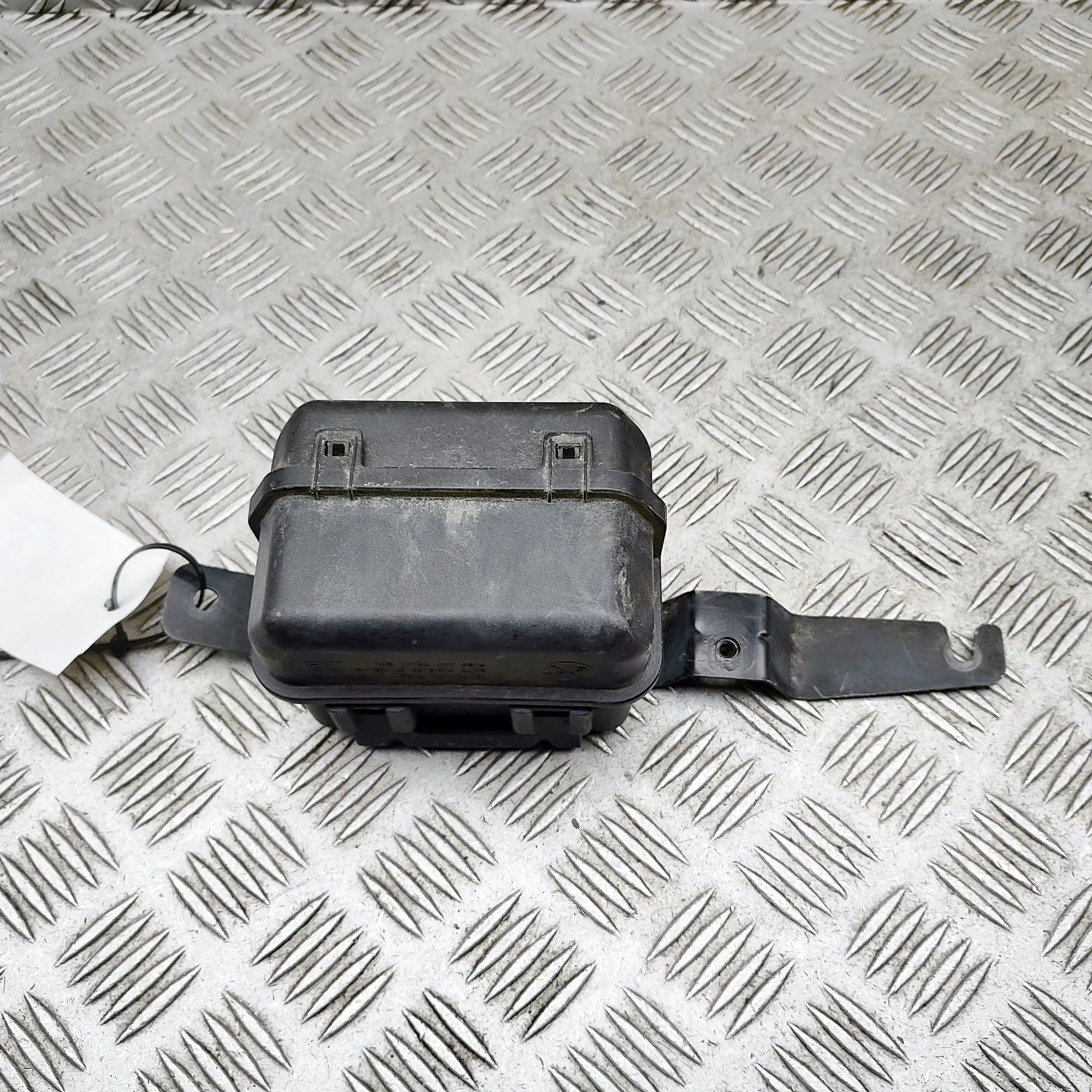 Alfa-Romeo Stelvio Fuse Box Module Fuse Box Module — ALFA ROMEO STELVIO (949_) (20...