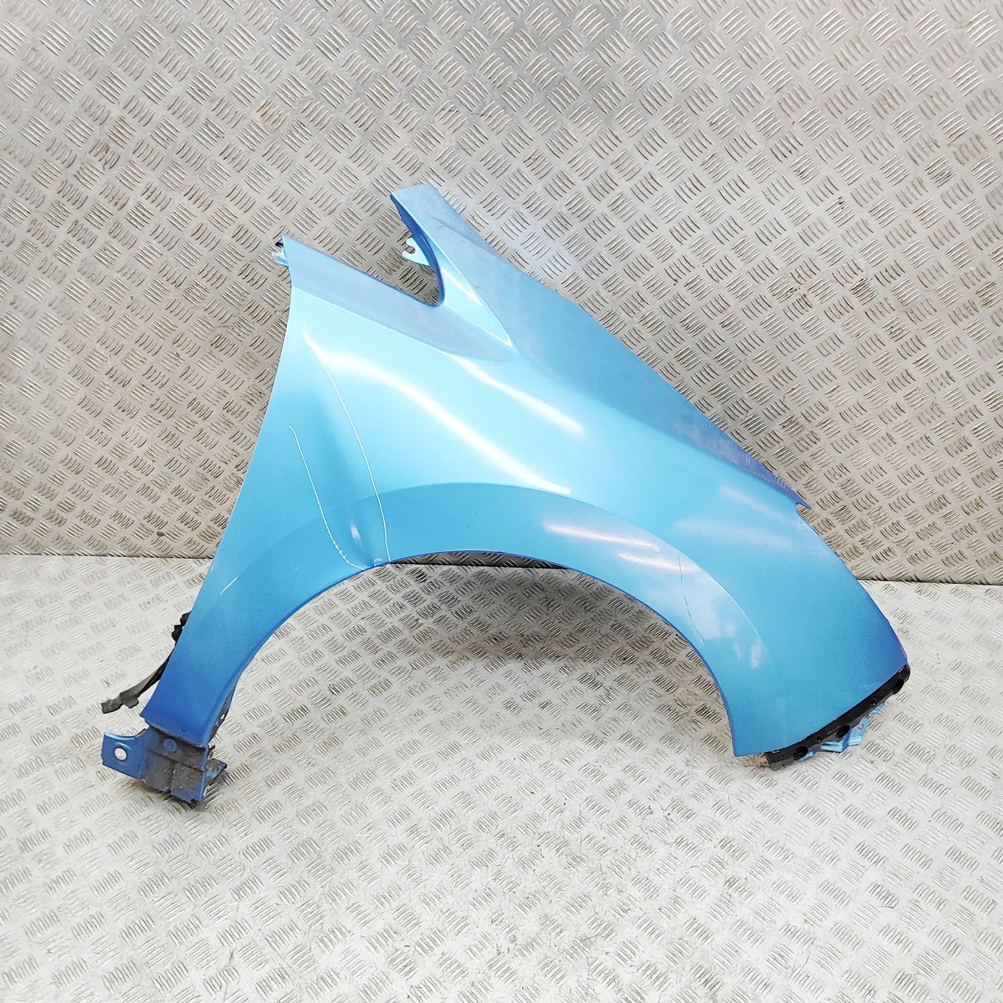 Nissan Leaf Front Right Fender Front Right Fender — NISSAN LEAF (ZE1) (2017-.....