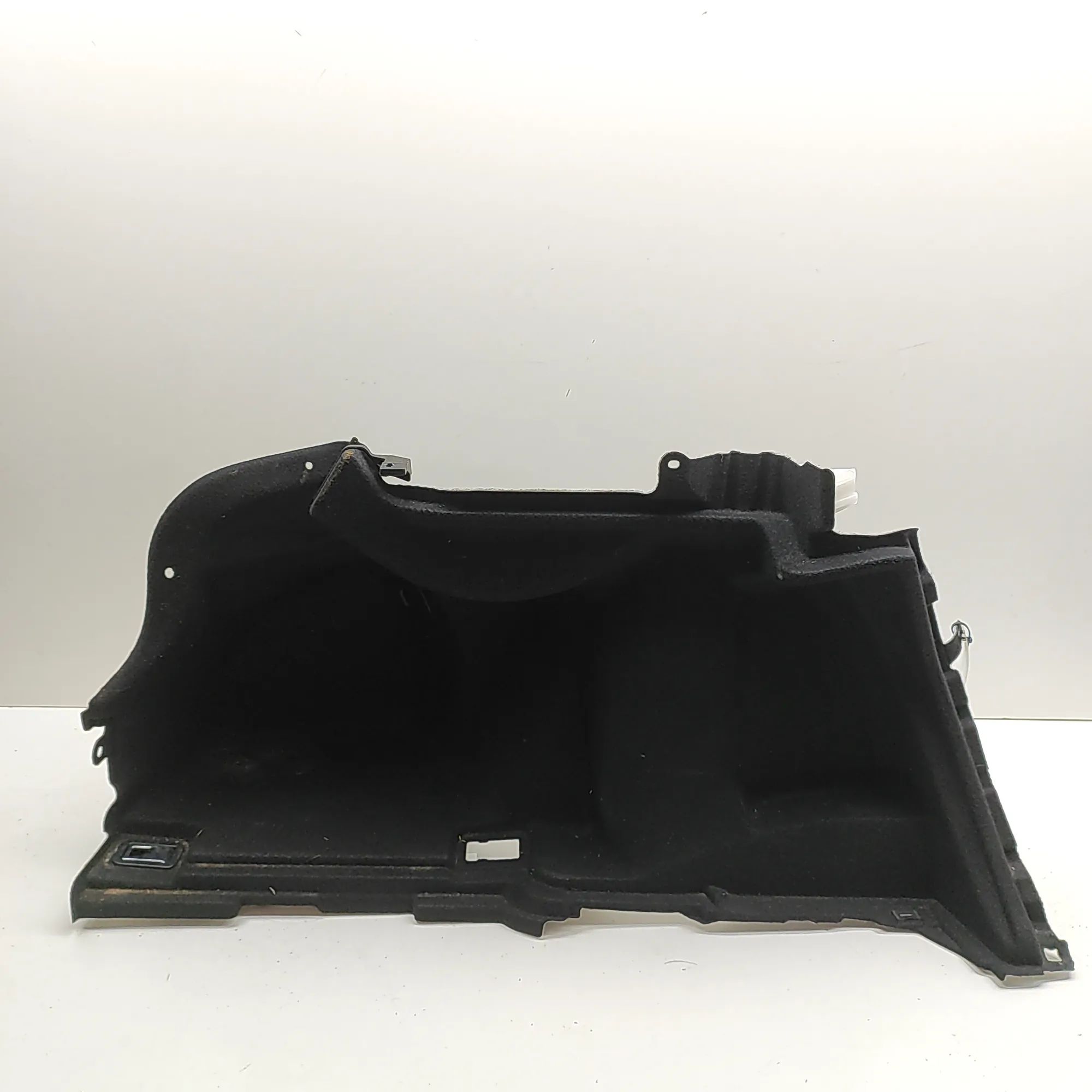 Lexus RC Left Side Trunk Trim Left Side Trunk Trim — LEXUS RC (_C1_) (2014-.....