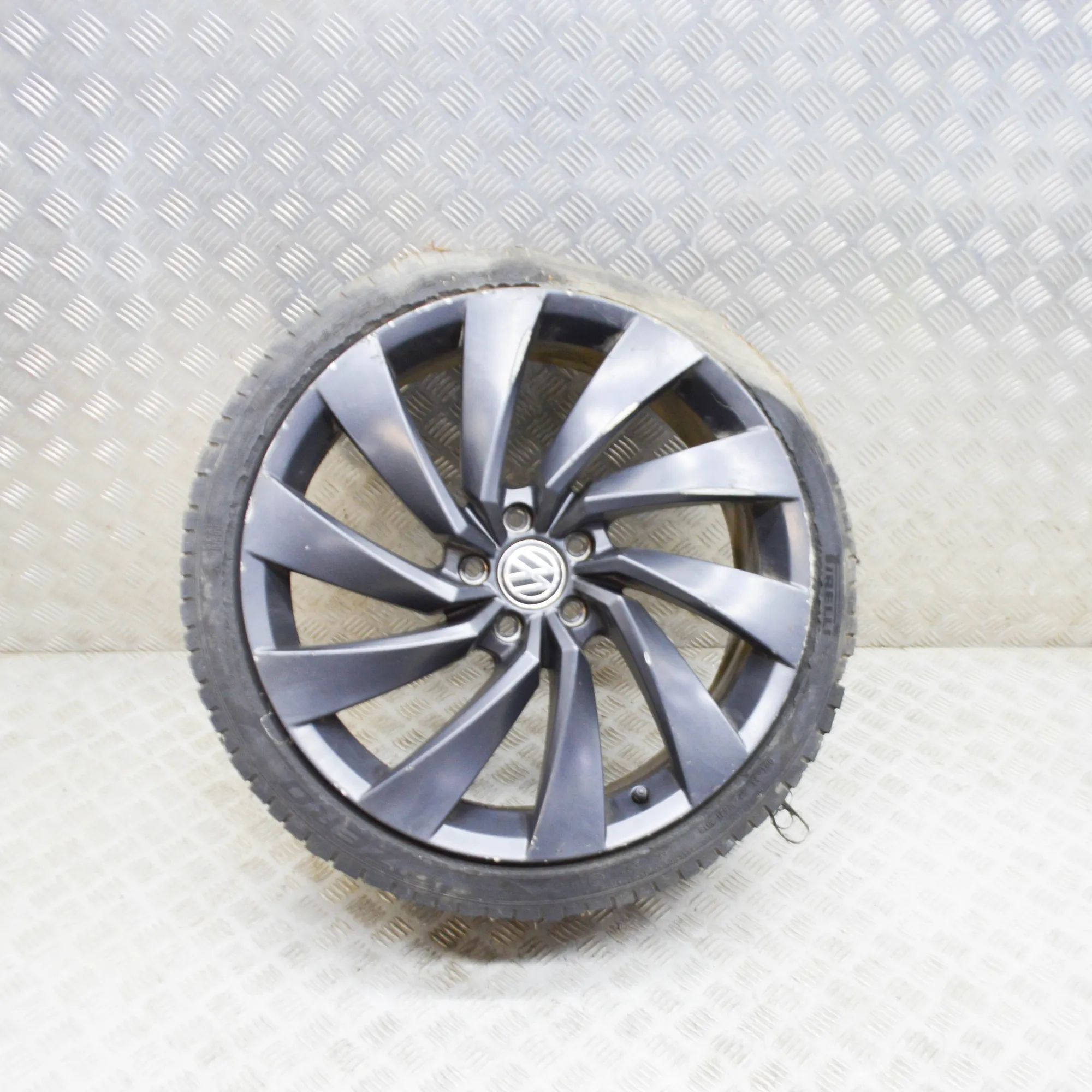 Volkswagen Arteon Alloy Wheel Alloy wheel — VW ARTEON (3H7) (2017-...) — 3G86...