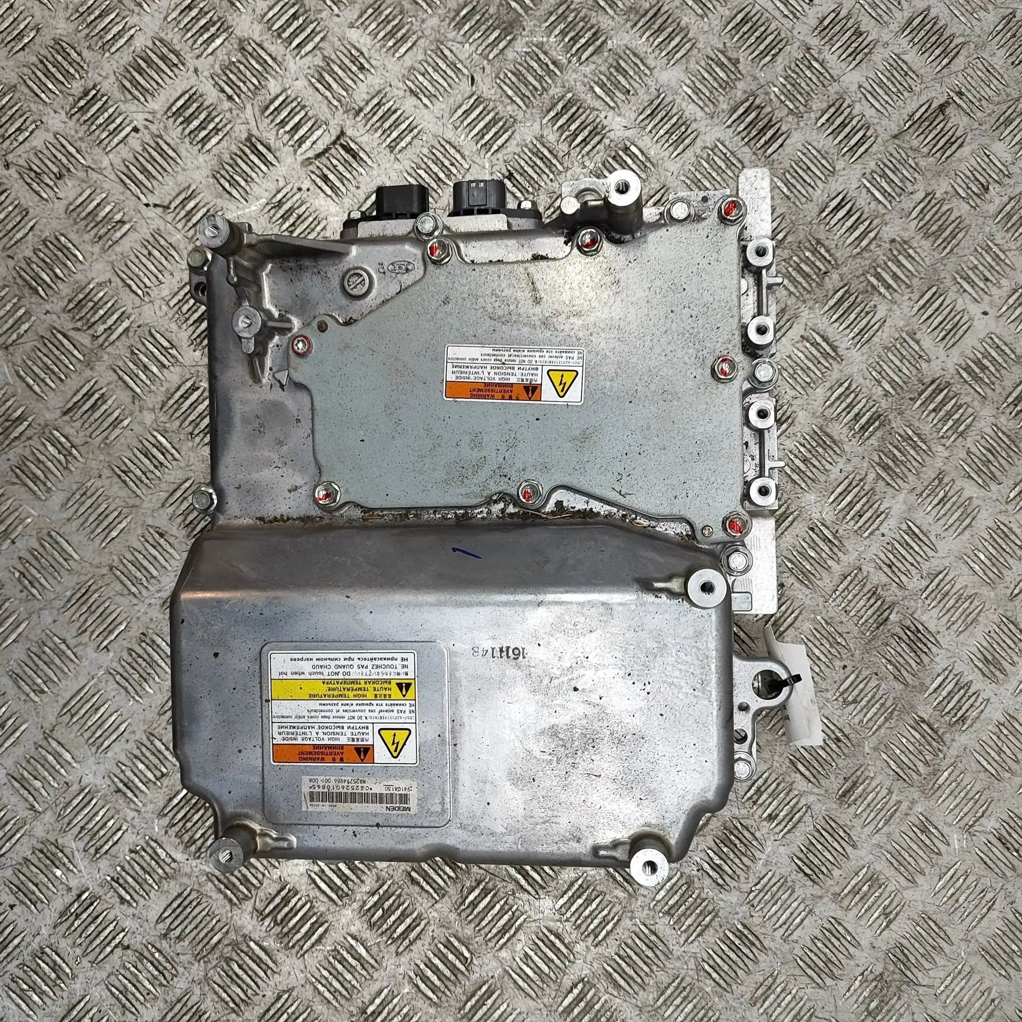 Mitsubishi Outlander Invertteri Inverter — MITSUBISHI OUTLANDER (III GG_W, GF_W...