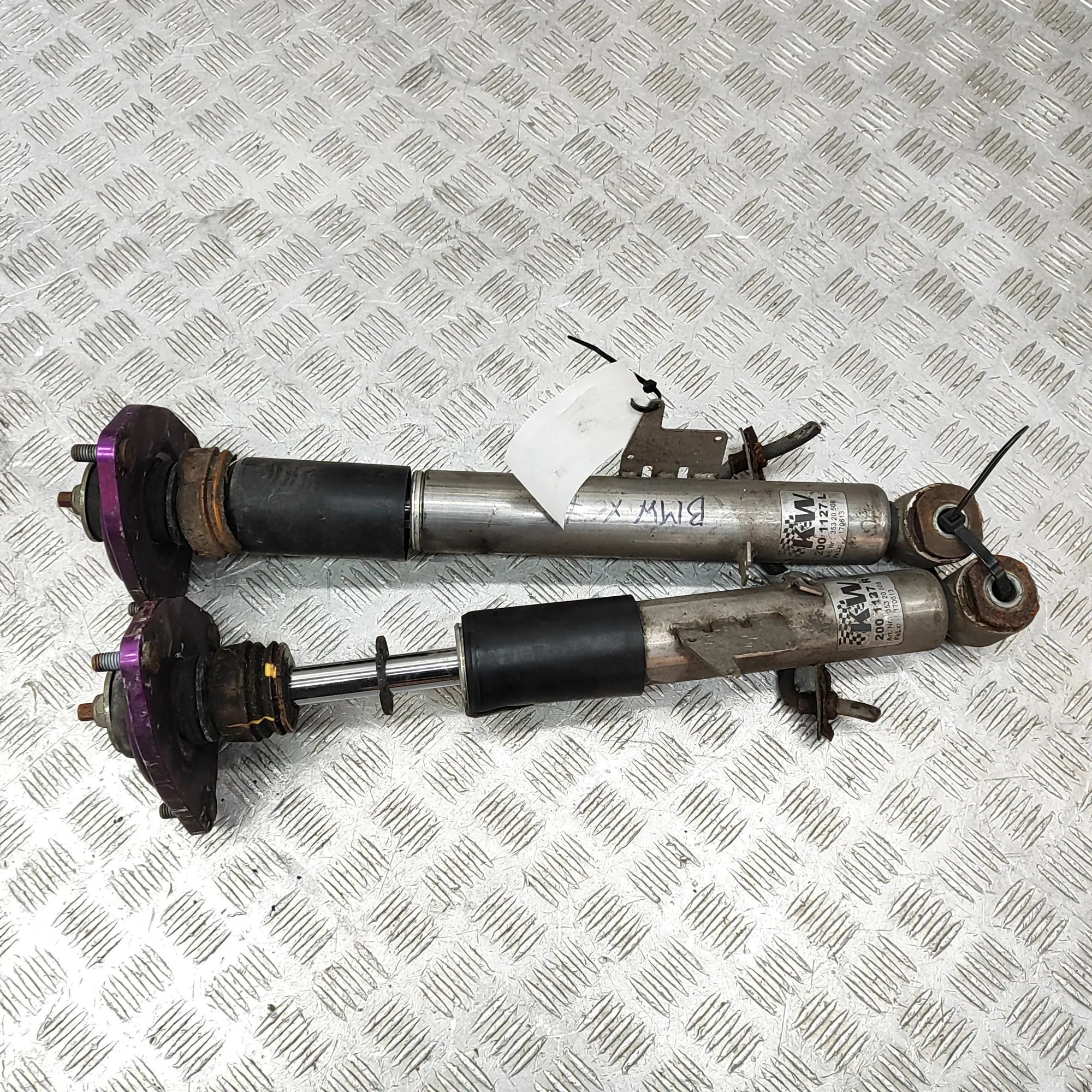 BMW X6 (E71 / E72) Shock Absorber Set — rear Shock Absorber Set — rear — BMW X6 (E71, E72) (...