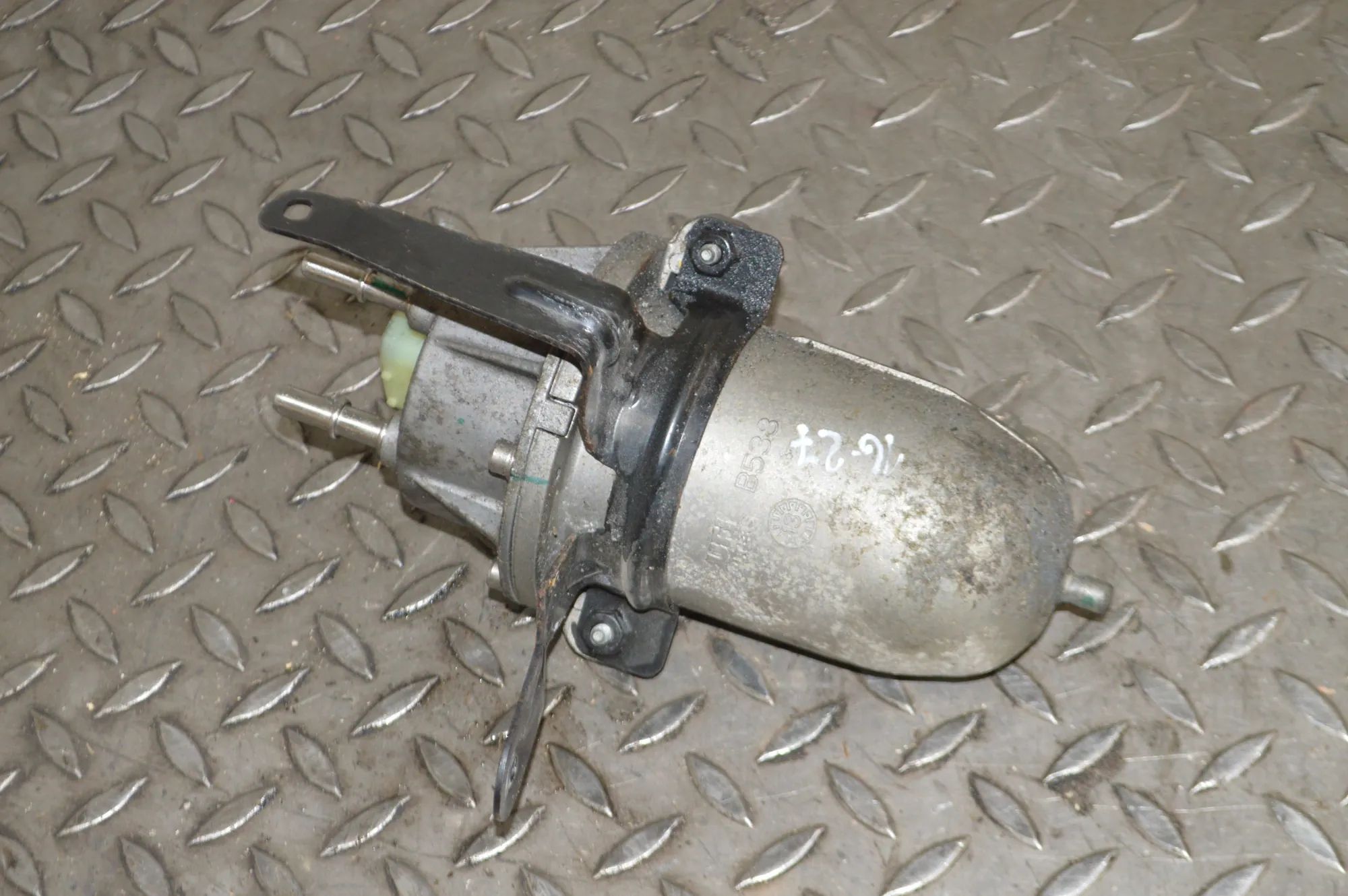 Alfa-Romeo Giulietta (940) Корпуса топливного фильтра Fuel filter housing — ALFA ROMEO GIULIETTA (940...