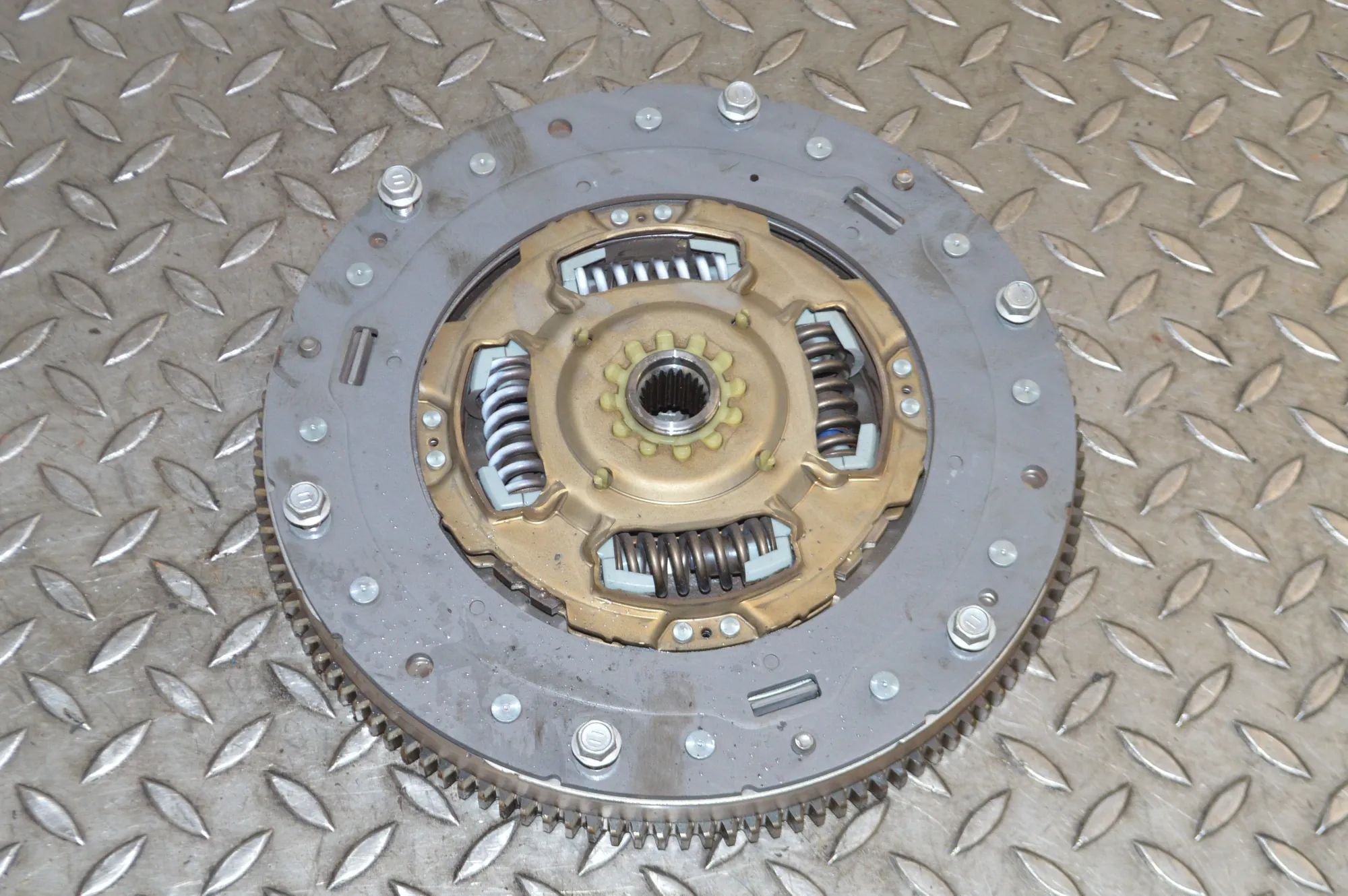 Lexus RX Flywheel Disc Automatic Flywheel Disc Automatic — LEXUS RX (_L2_) (2015...