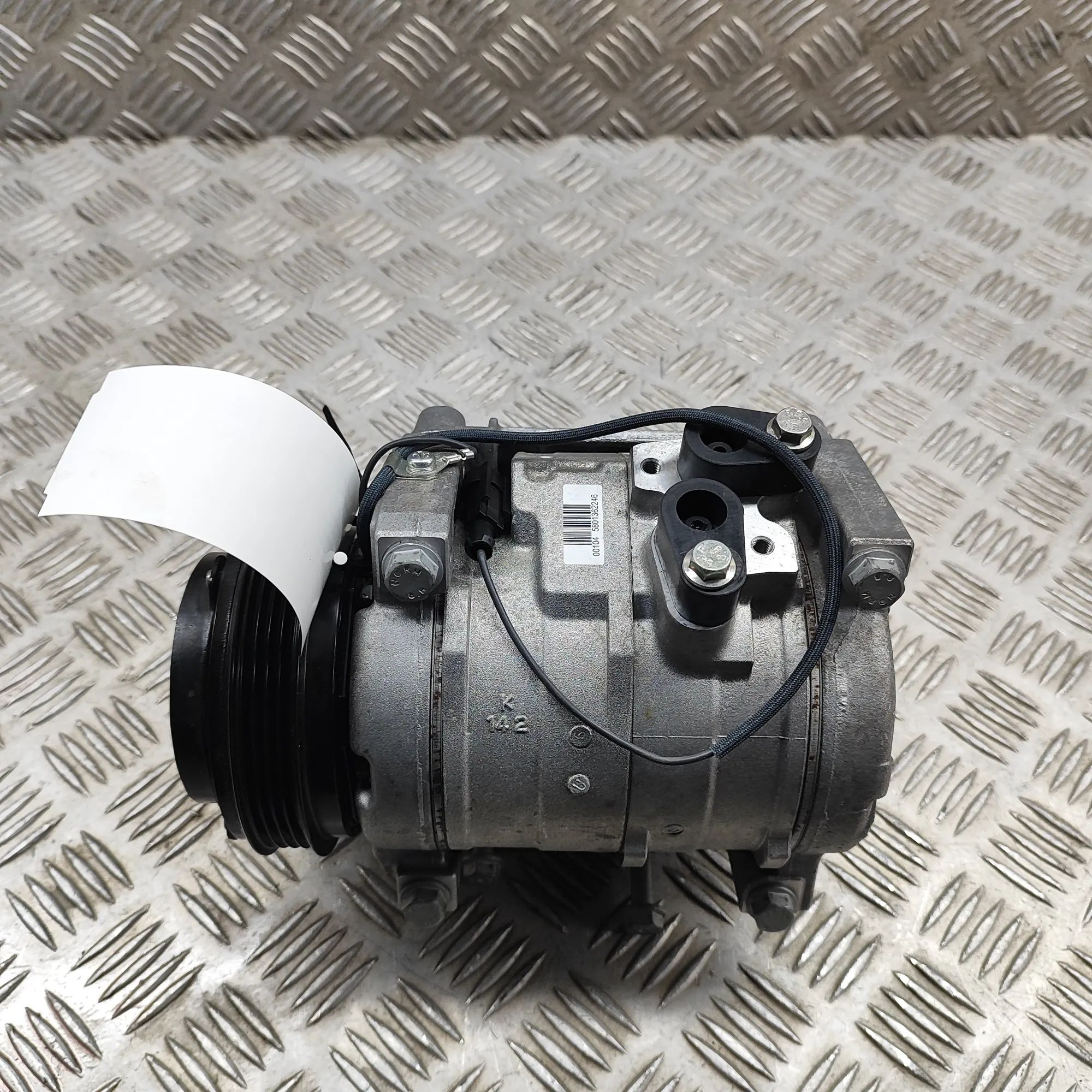 Iveco Daily Air-conditioning compressor Air-conditioning compressor — IVECO DAILY (VI V...