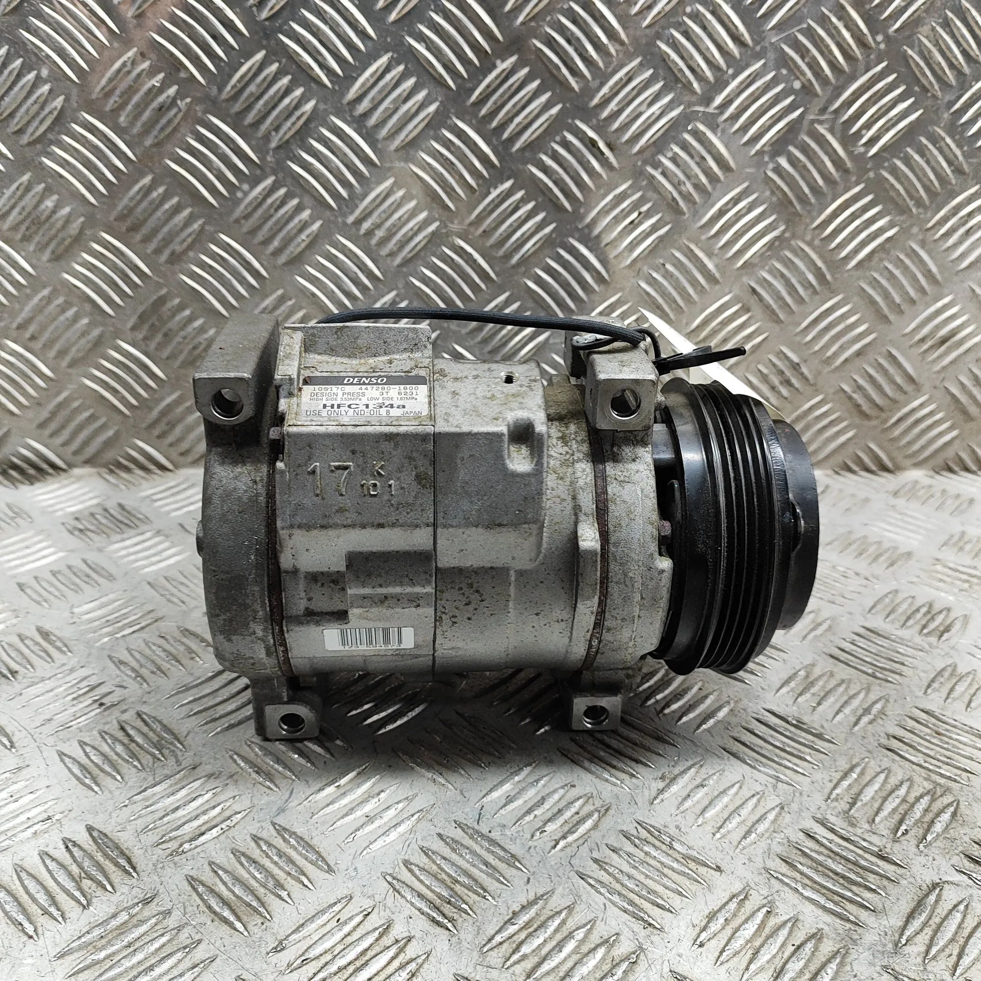 Iveco Daily Air-conditioning compressor Air-conditioning compressor — IVECO DAILY (VI V...