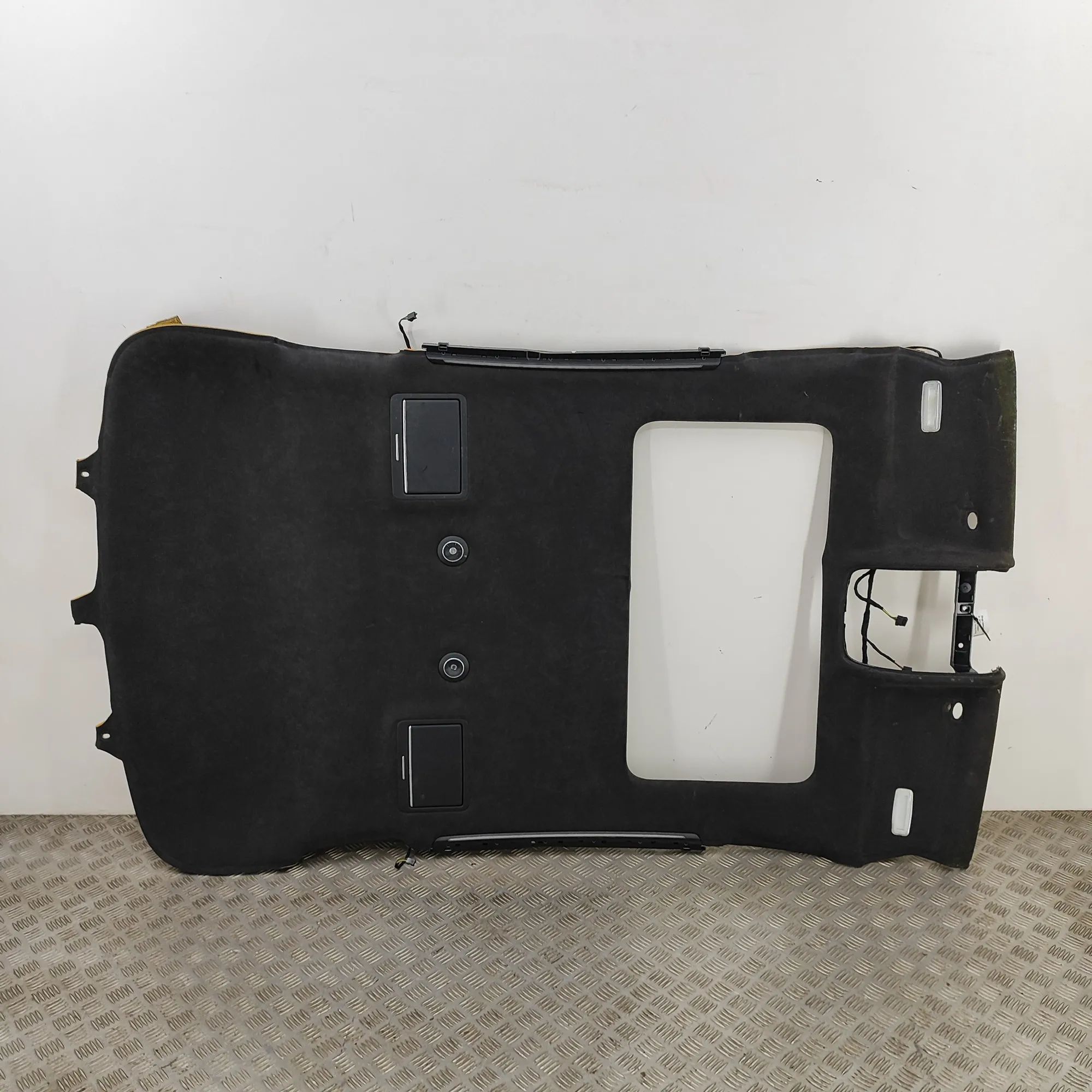 Audi A8 (D4) Roof Headliner Roof Headliner — AUDI A8 (D4 4H_) (2009-2018) —...