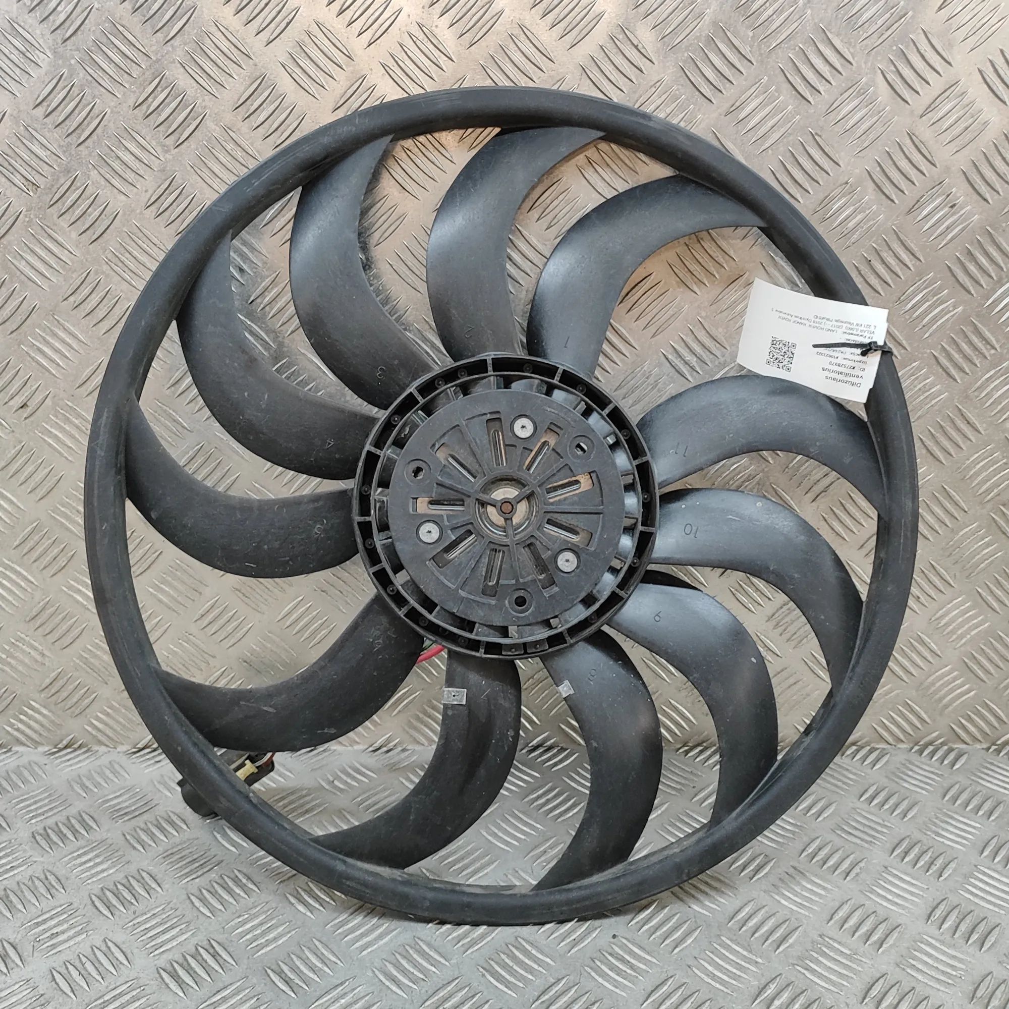 Land Rover Range Rover Velar Engine Cooling Fan Engine Cooling Fan — LAND ROVER RANGE ROVER VEL...