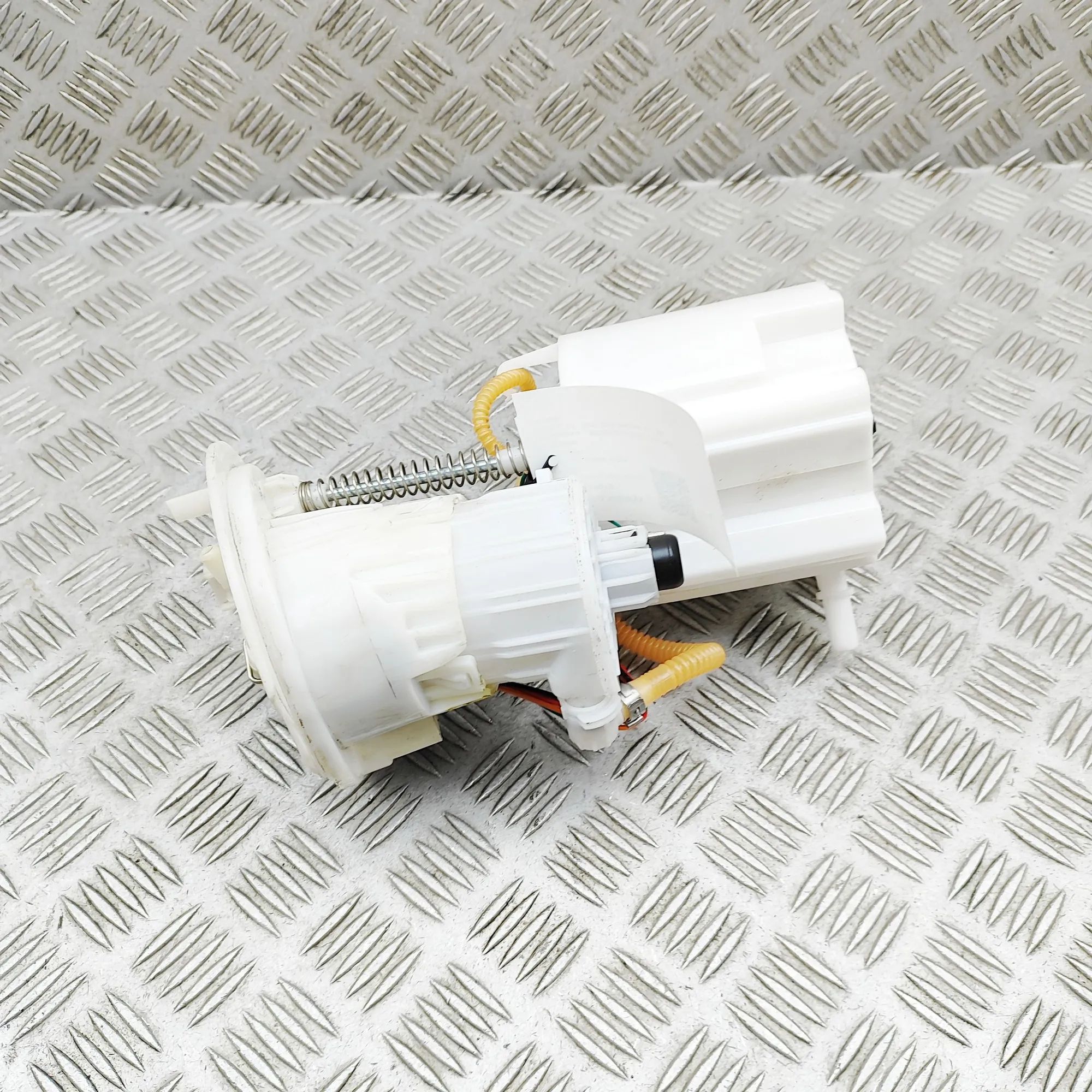 Mercedes-Benz CLA (C117) Fuel Tank Pump Fuel Tank Pump — MERCEDES BENZ CLA (Coupe C117)...