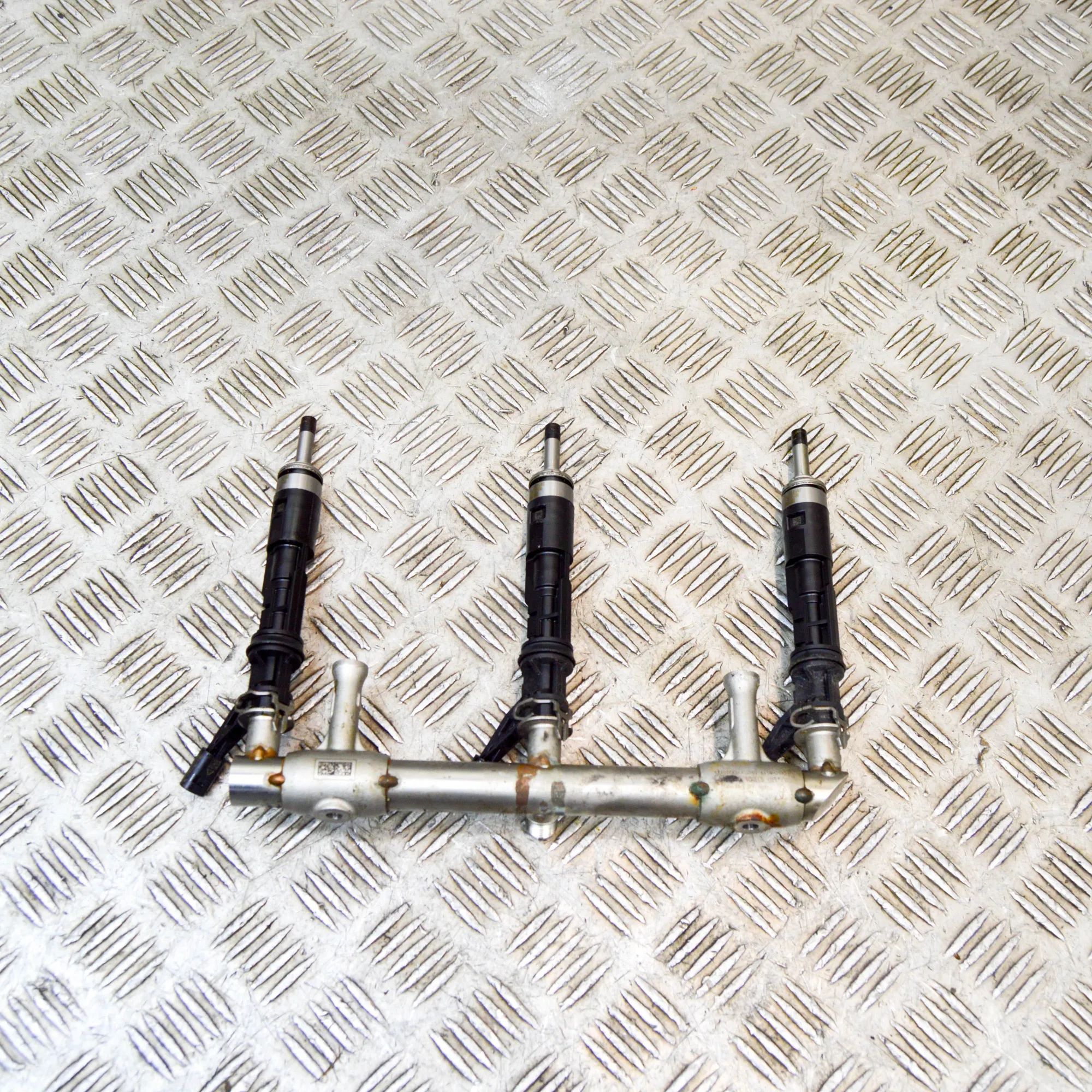 Porsche 911 (991) Fuel Rail Fuel rail — PORSCHE 911 (991) (2011-2020) — 9A2...