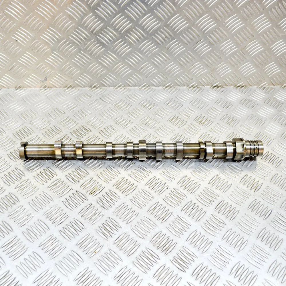 Maserati Quattroporte Intake camshaft — right Intake camshaft — right — MASERATI QUATTROPORTE...