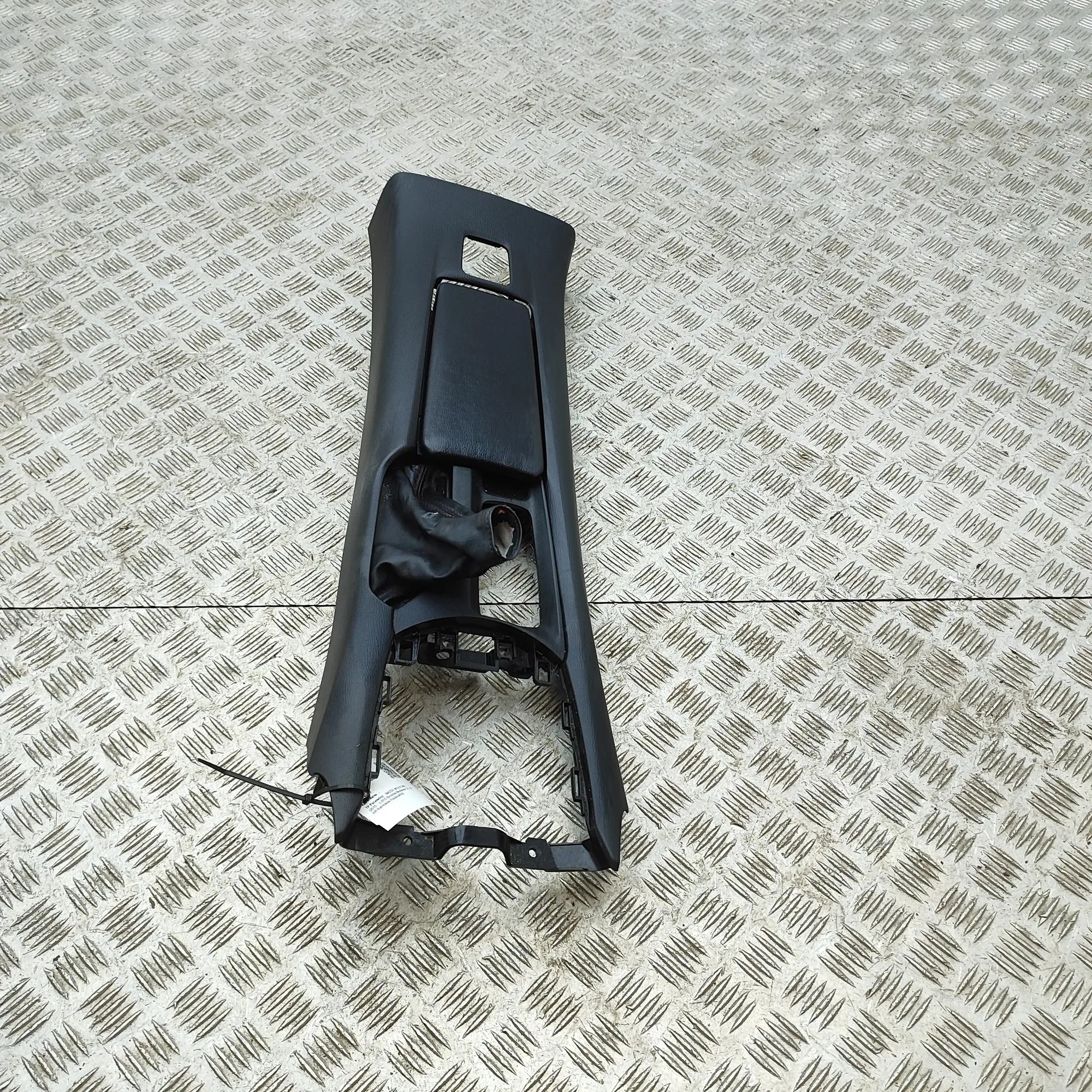 Mazda MX-5 center console center Console — MAZDA MX-5 (IV ND) (2015-...) ...