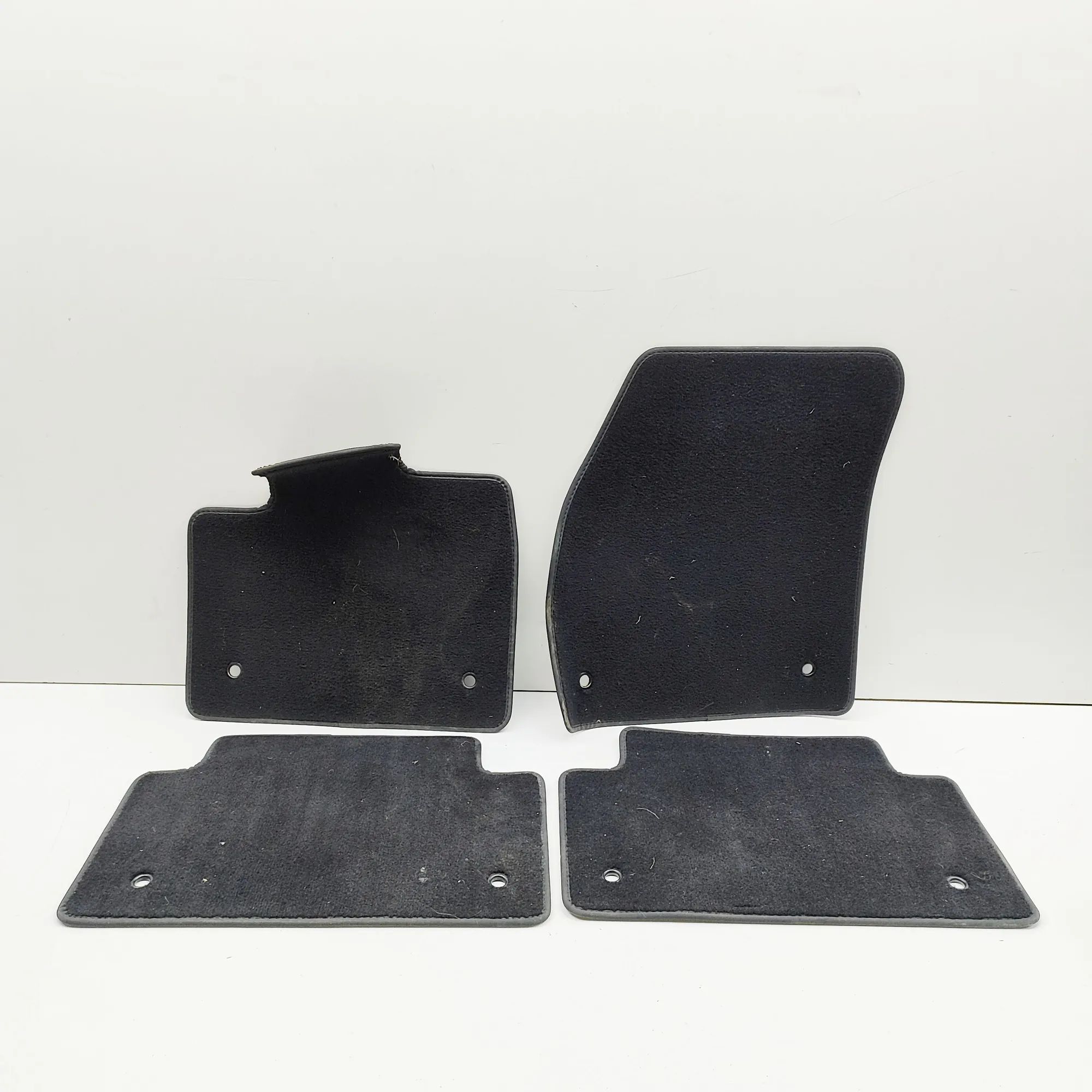 Land Rover Range Rover Evoque Floor Mat Set Floor mat set — LAND ROVER RANGE ROVER EVOQUE (...