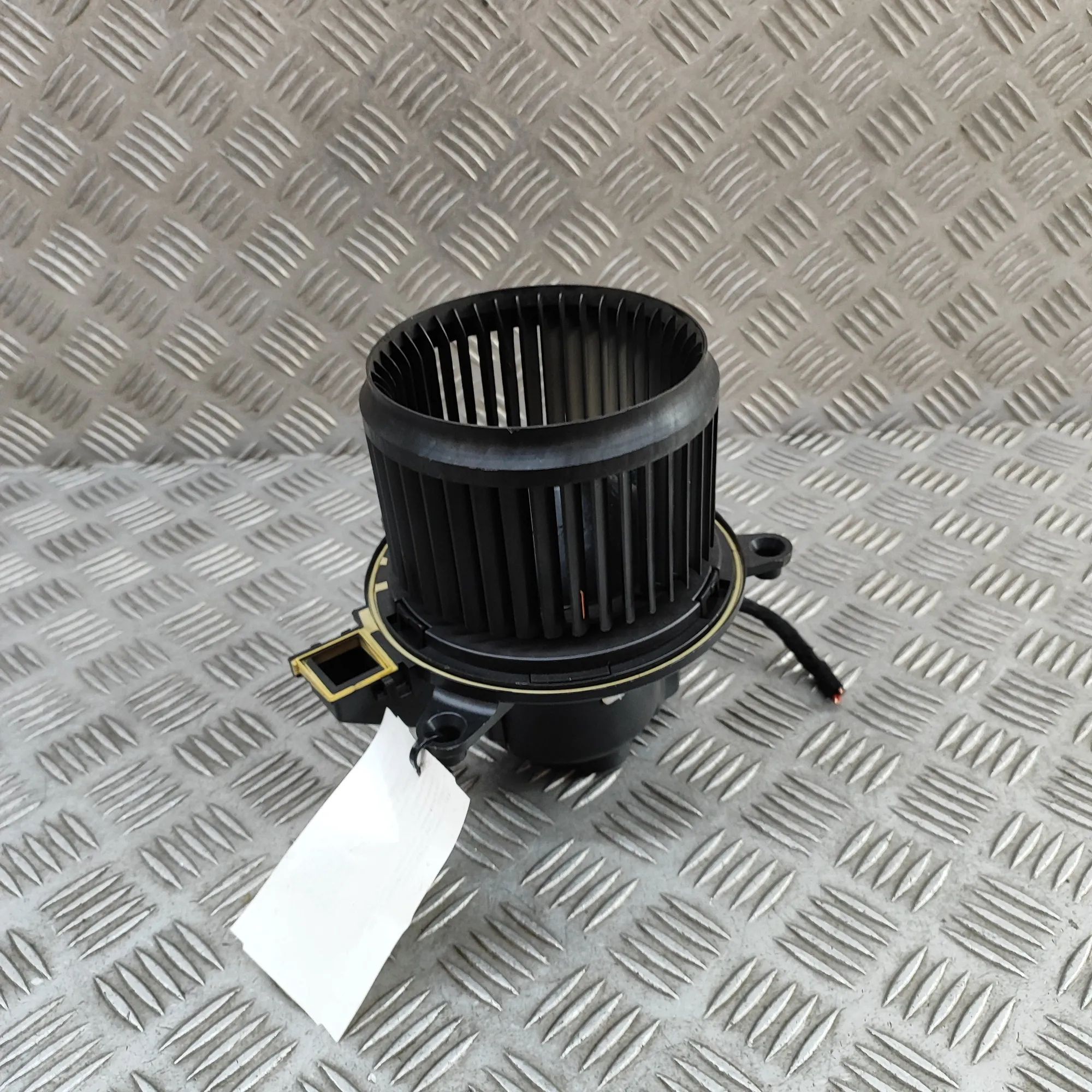 Alfa-Romeo Stelvio Heater Blower Fan Heater Blower Fan — ALFA ROMEO STELVIO (949_) (...