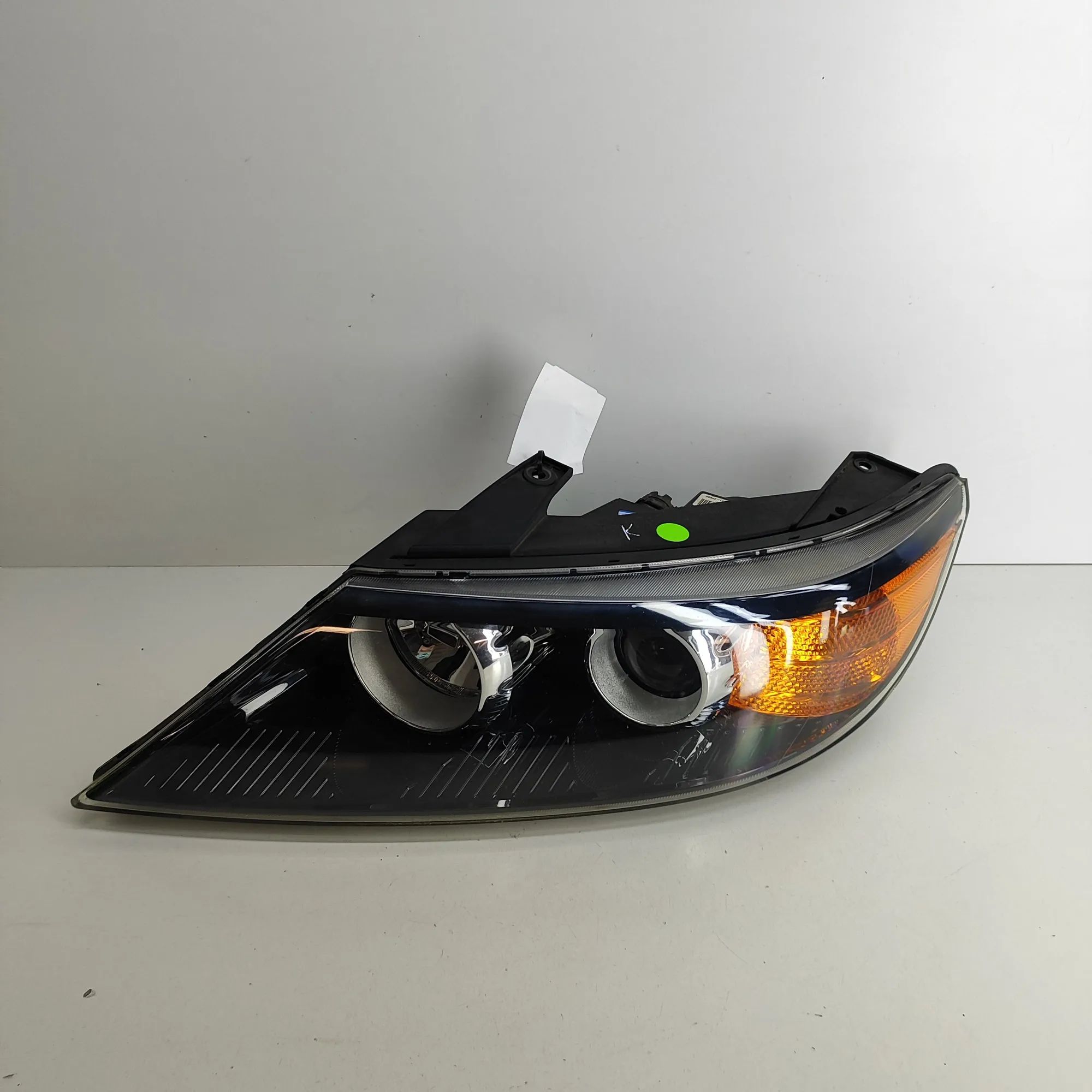 Kia Sorento Front Left Headlight Front Left Headlight — KIA SORENTO (II XM) (200...