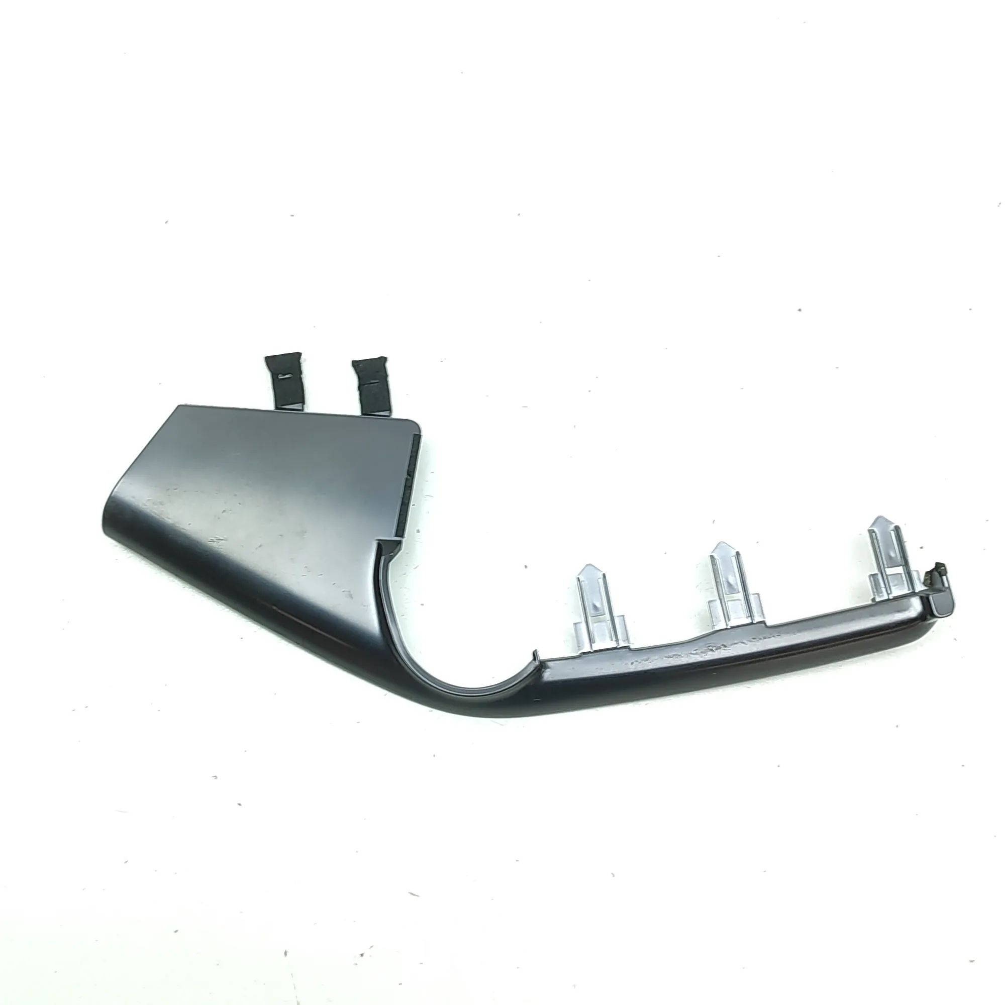 Nissan GT-R Lower dashboard trim Lower dashboard trim — NISSAN GT-R (R35) (2007-...