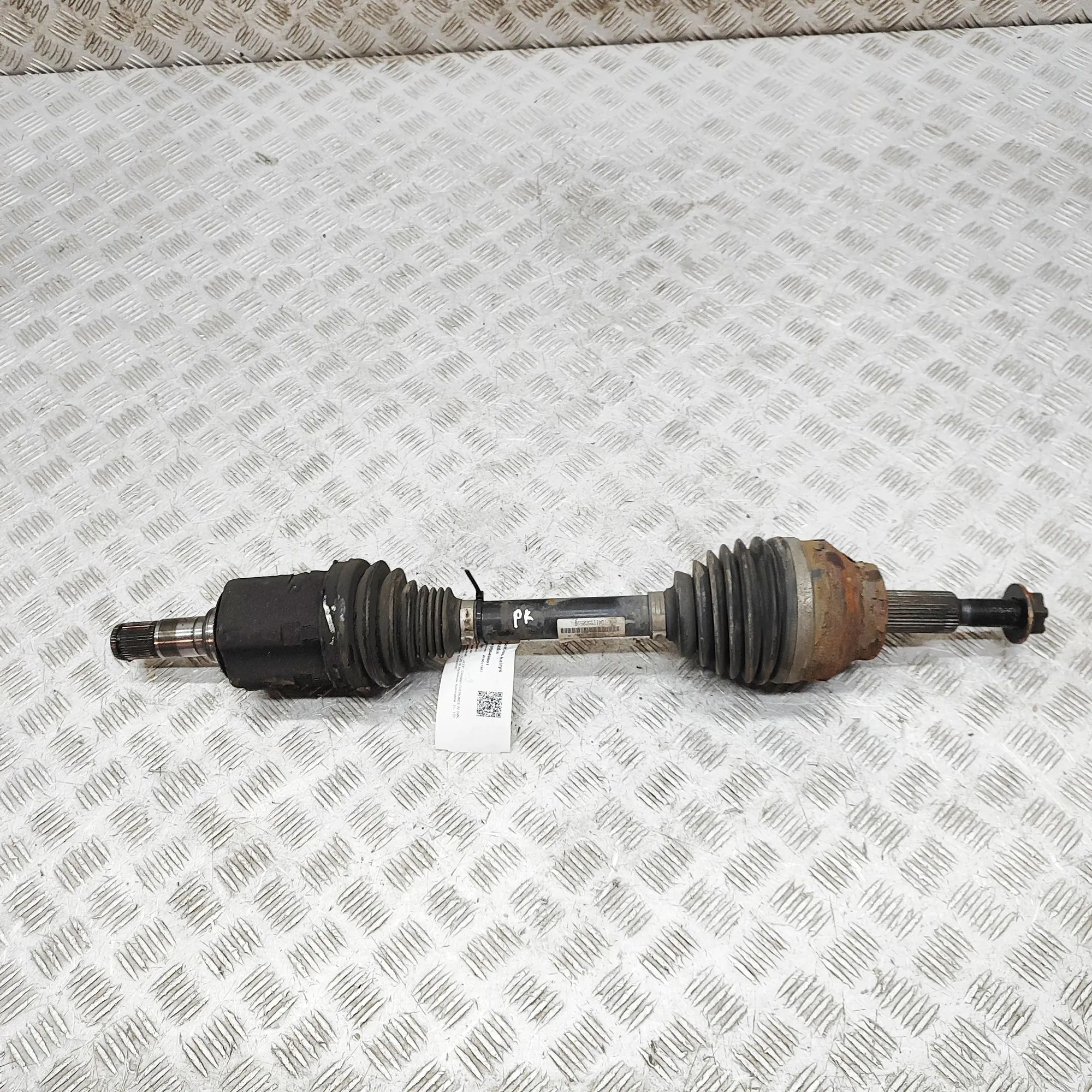 Jeep Grand Cherokee (WK) Front Left Driveshaft