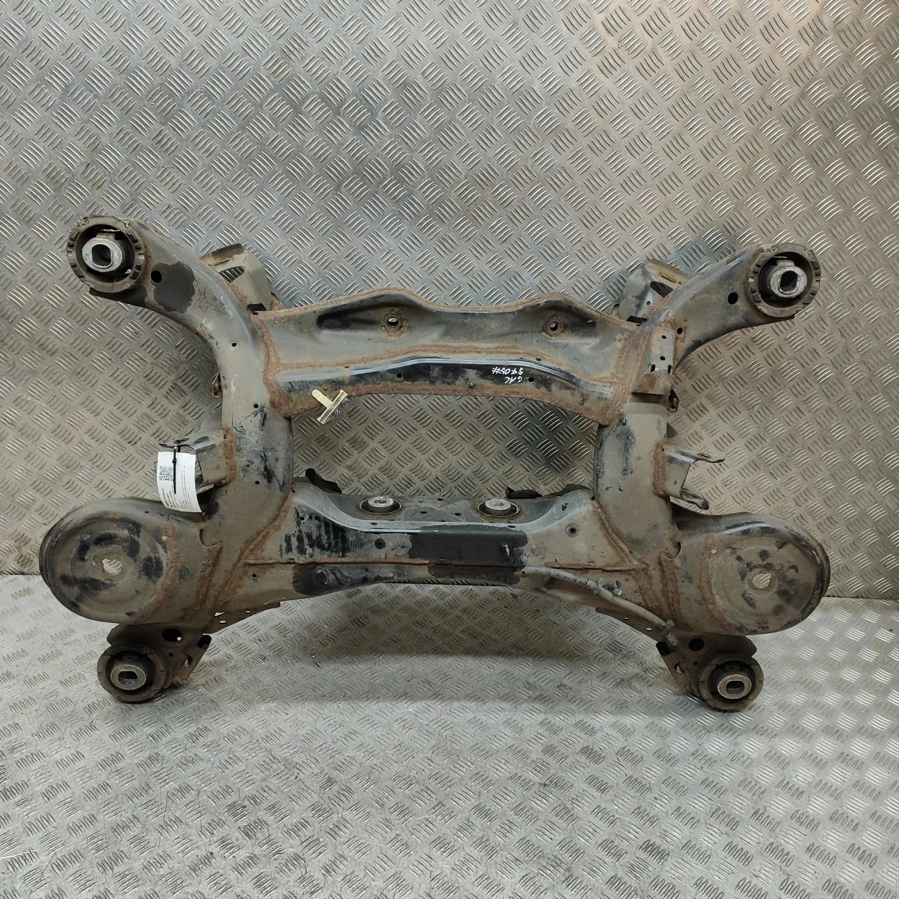 Land Rover Discovery Rear subframe Rear subframe — LAND ROVER DISCOVERY (V L462) (...