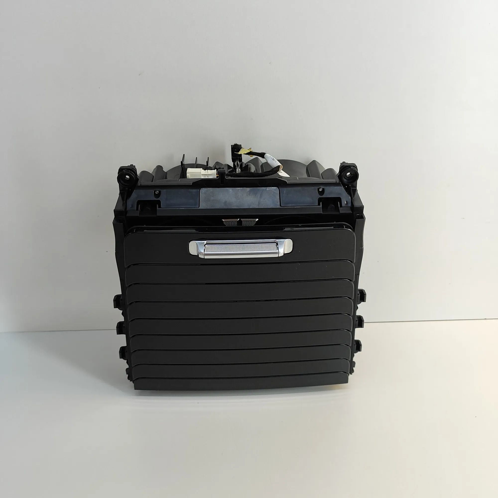 Mercedes-Benz GLS (X167) Cup holder Cup holder — MERCEDES BENZ GLS (X167) (2019-......