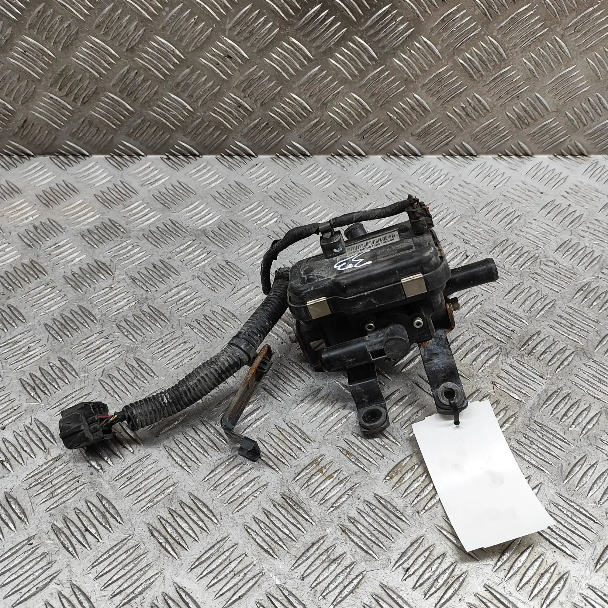 Kia Soul Клапан охлаждающей  Coolant valve — KIA SOUL (II PS) (2014-2018) — ...