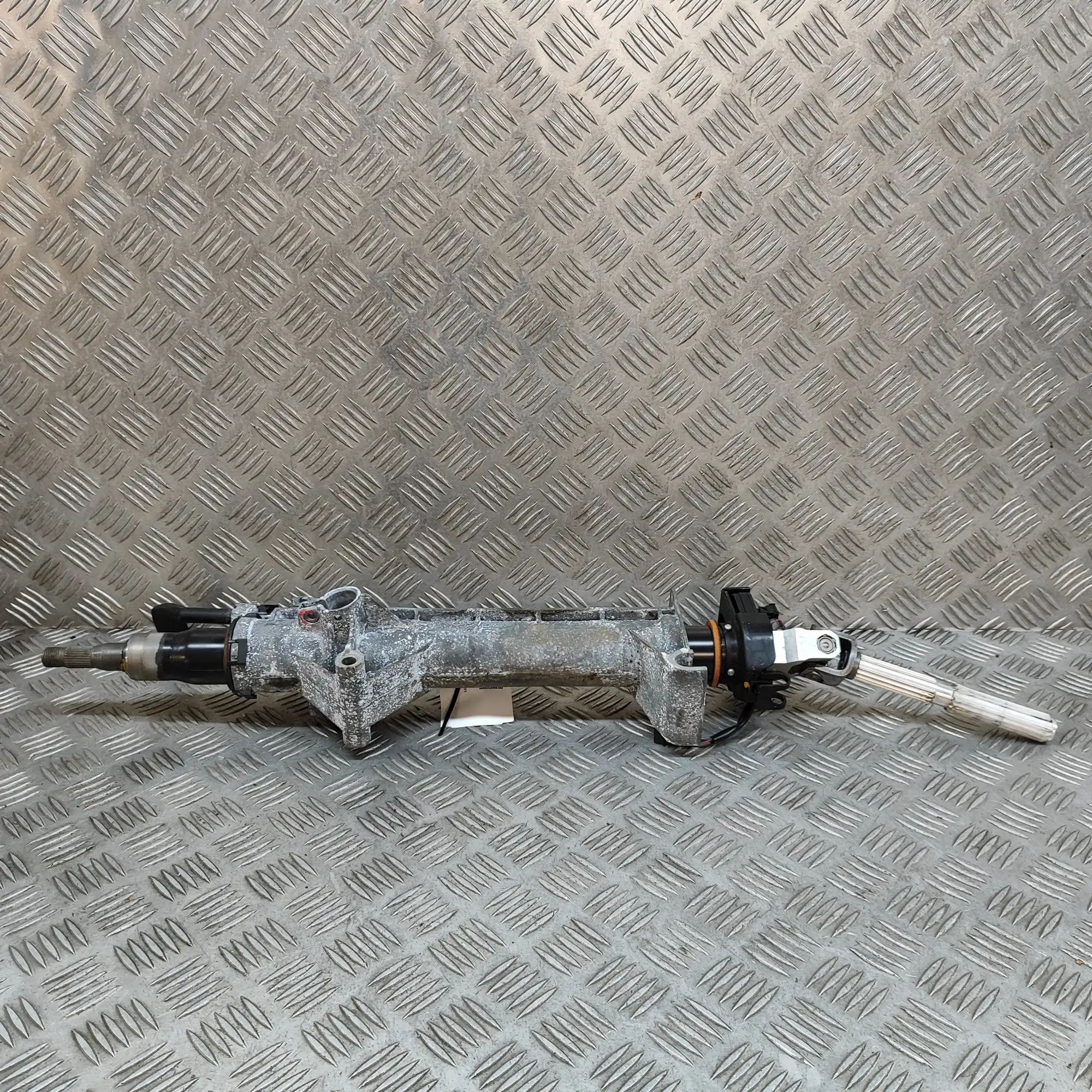 Porsche 911 (996) Steering Column Mechanism Steering Column Mechanism — PORSCHE 911 (996) (...
