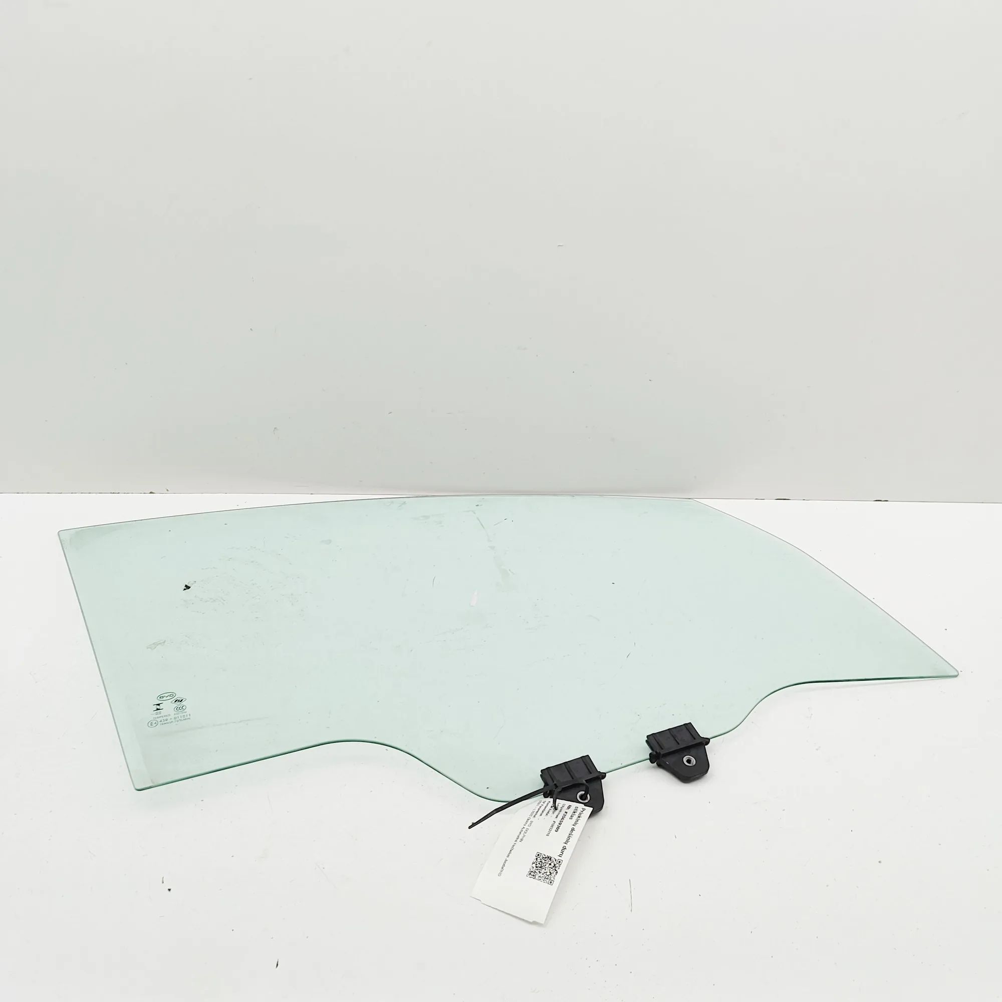 BYD Dolphin Front Right Door Window Front Right Door Window — BYD DOLPHIN (2021-......