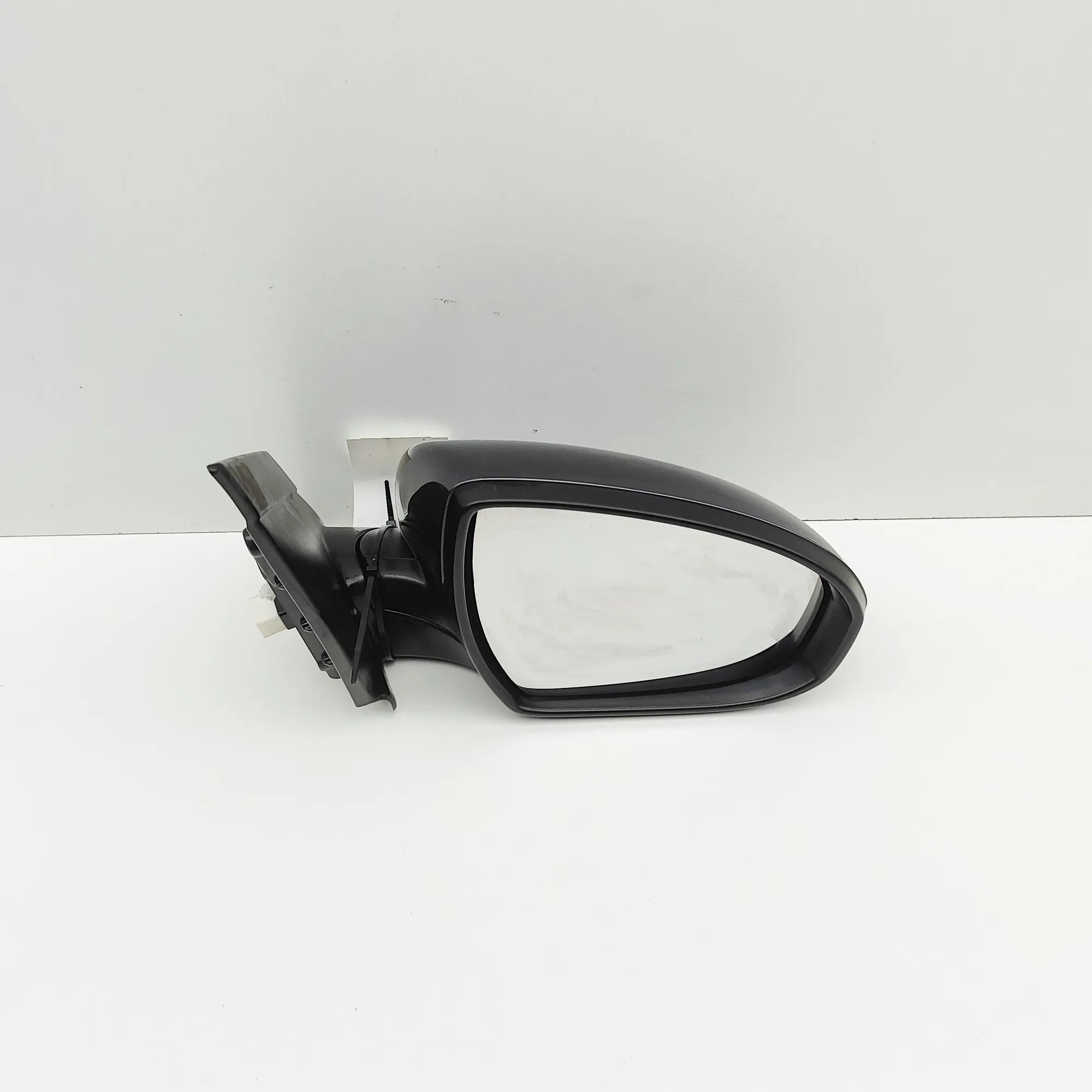 Hyundai Tucson Right Side Wing Mirror Right Side Wing Mirror — HYUNDAI TUCSON (TL, TL...