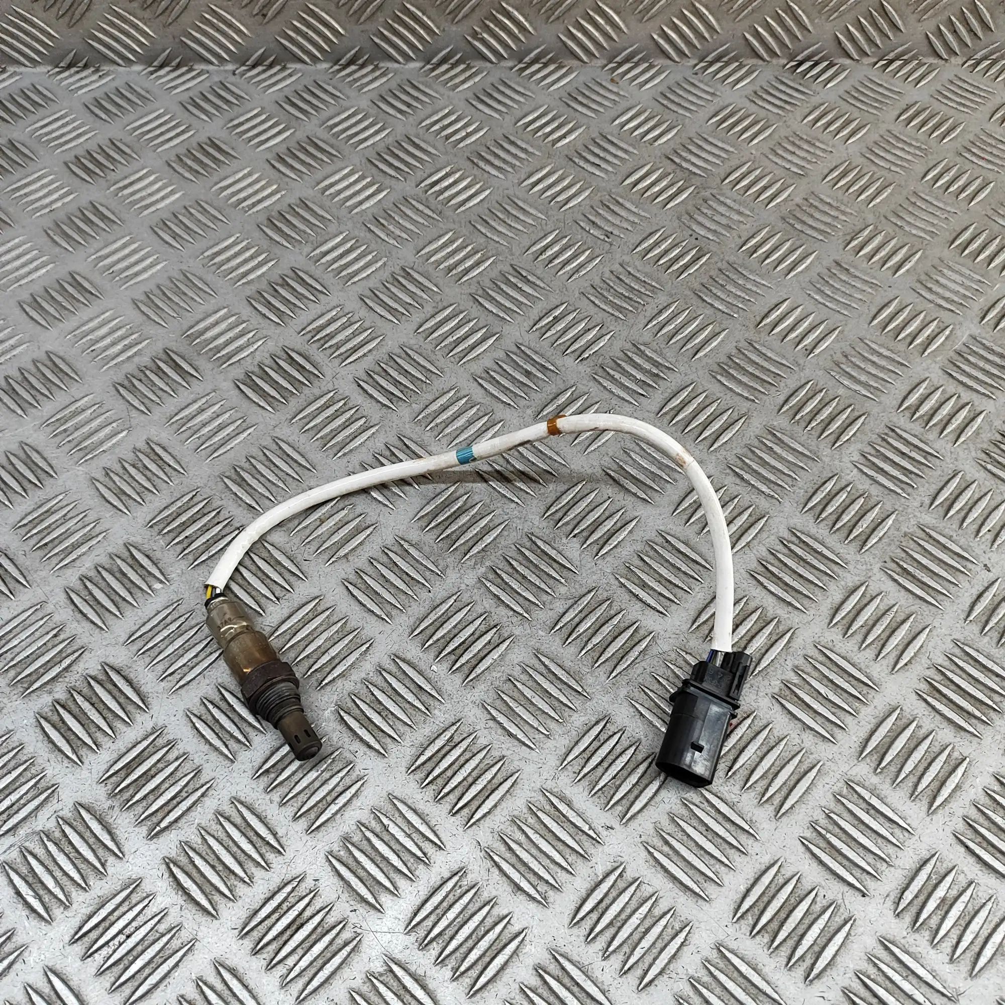 Alfa-Romeo Stelvio Lambda Oxygen Sensor Lambda Oxygen Sensor — ALFA ROMEO STELVIO (949_...