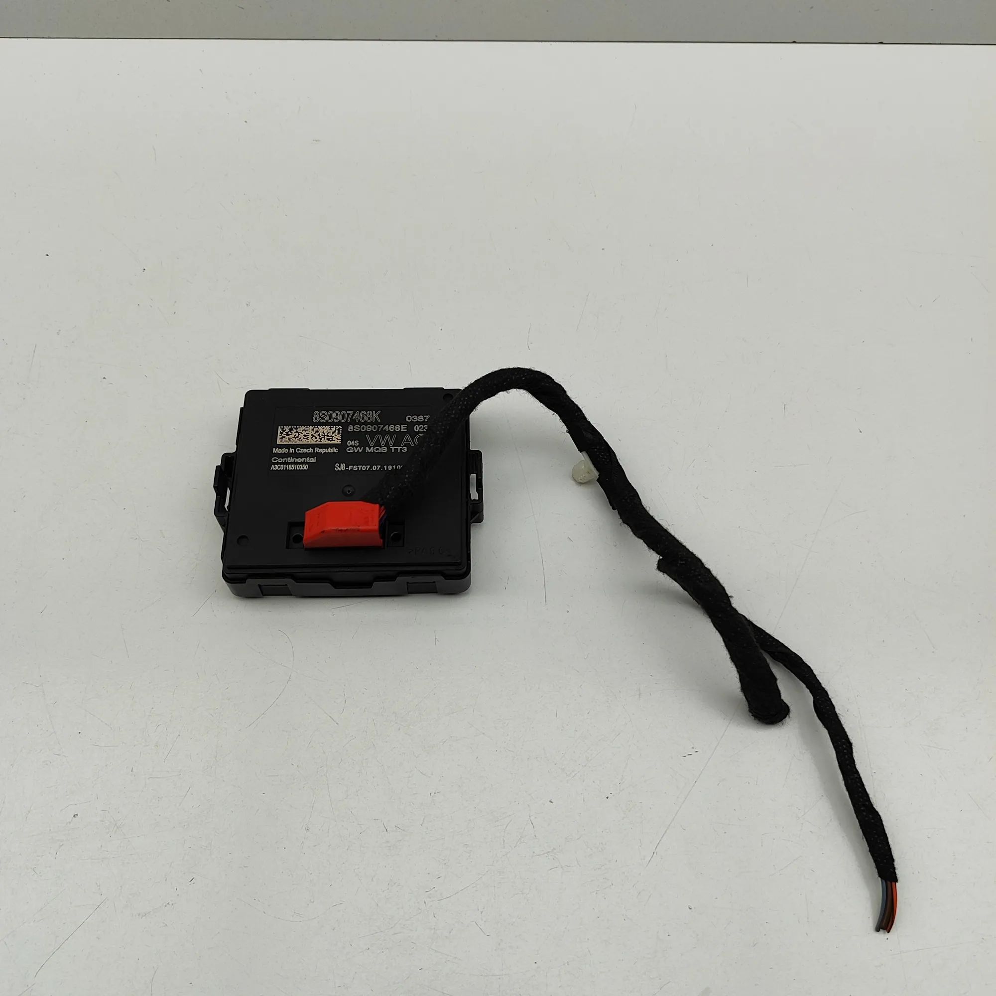 Audi TT (8S) Gateway Control Unit Gateway Control Unit — AUDI TT (FV3) (2014-...)...