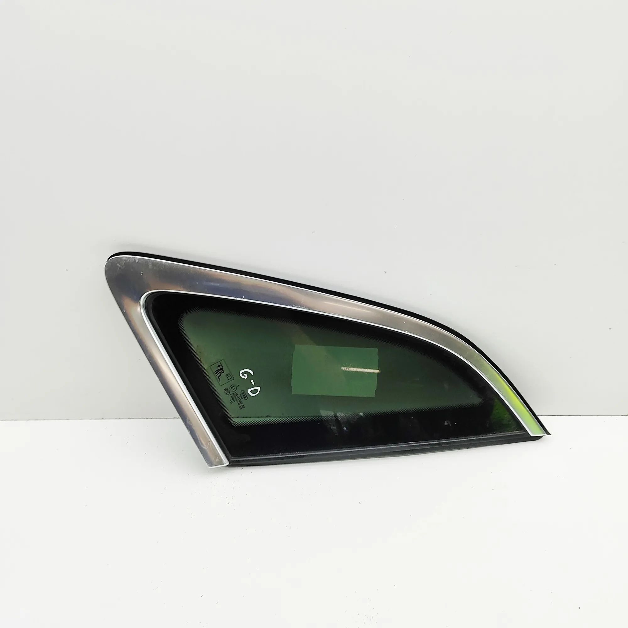 Audi Q3 (F3) Rear Right Quarter Window Rear Right Quarter Window — AUDI Q3 (F3) (2018-...