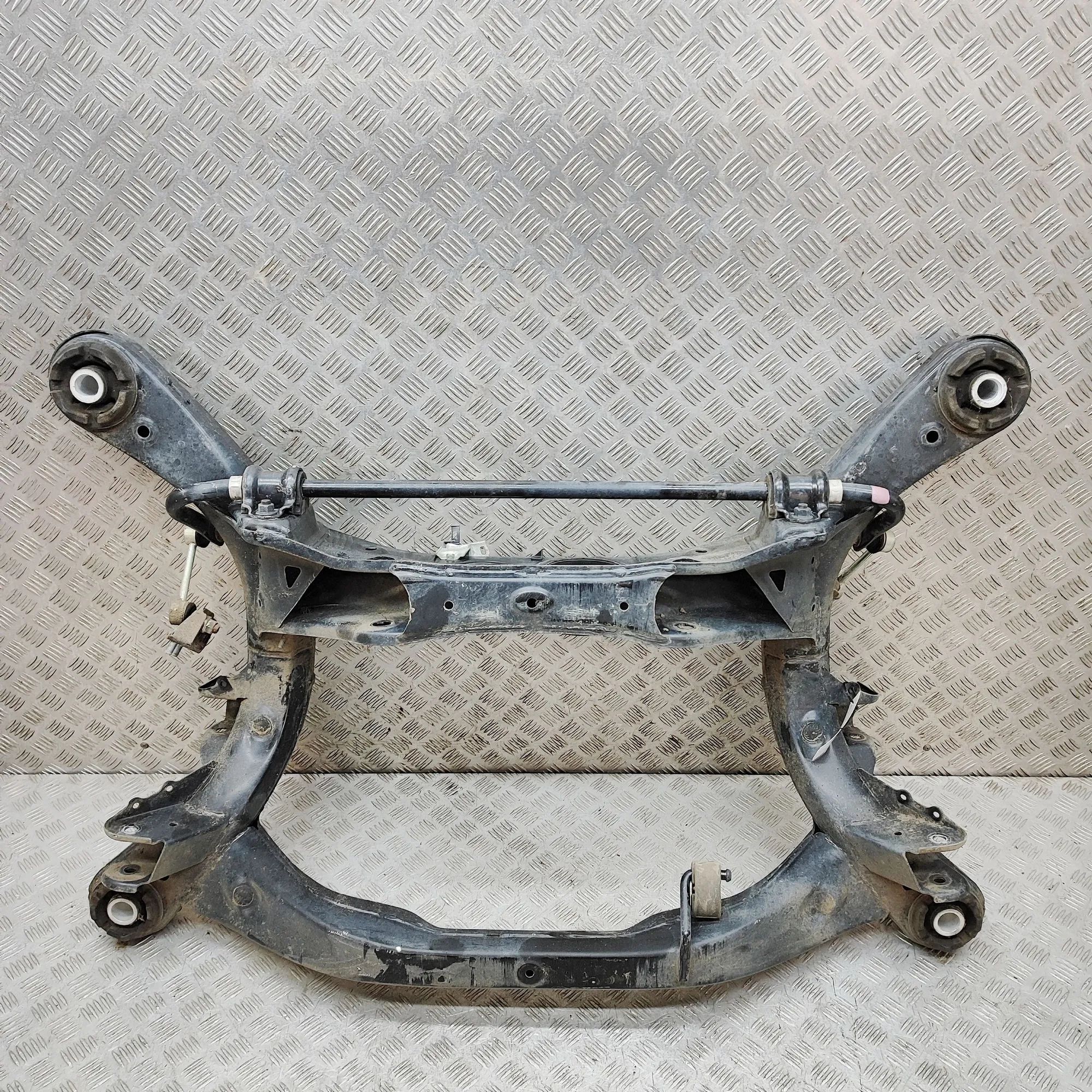 Lexus RX Rear subframe Rear subframe — LEXUS RX (_L2_) (2015-...) — 51...