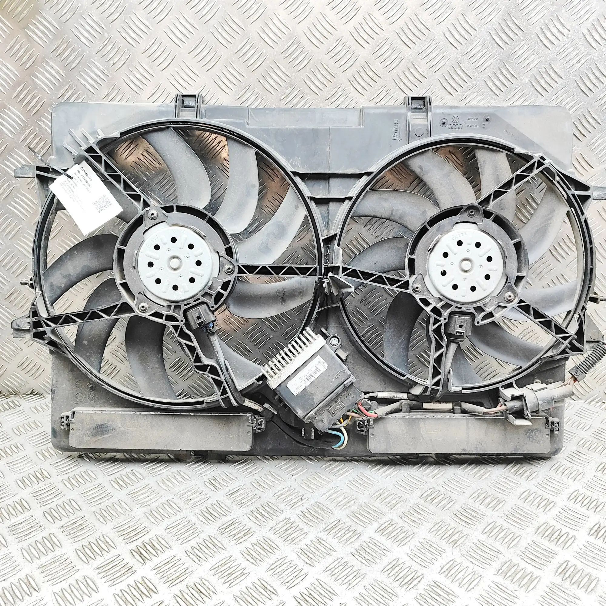 Audi Q3 (8U) Engine Cooling Fan Shroud Engine Cooling Fan Shroud — AUDI Q3 (8U) (2011-...