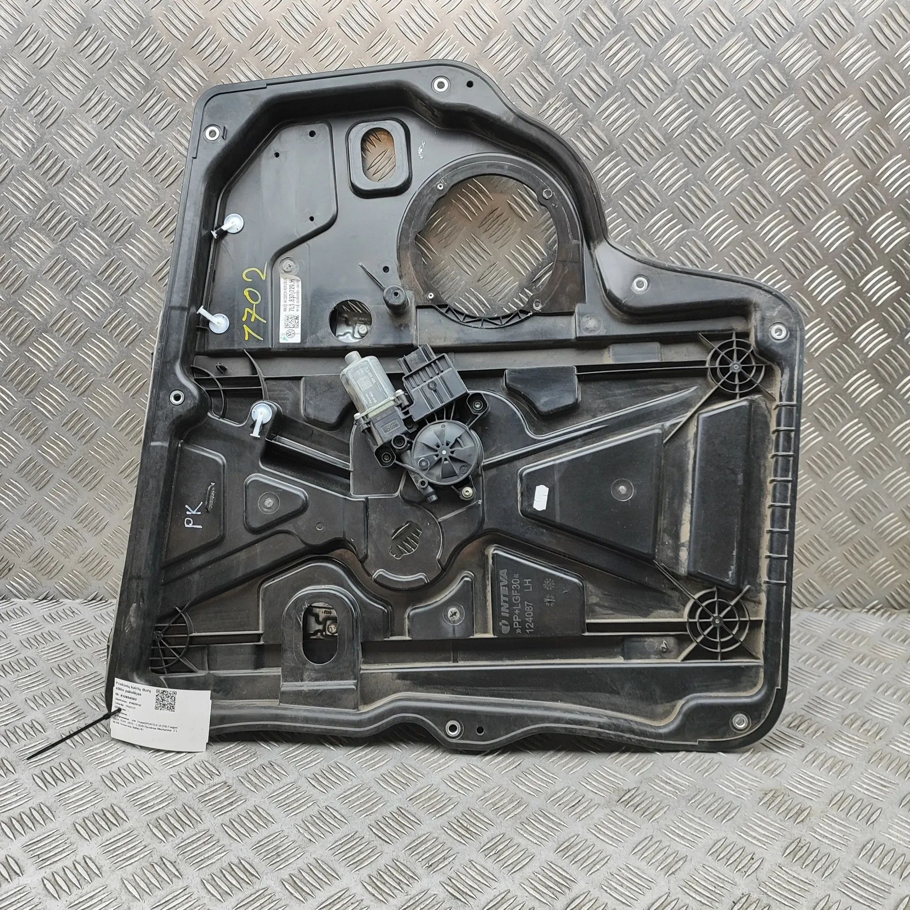 Volkswagen Transporter (T6, Caravelle, Multivan) Front Left Door Window Regulator Front Left Door Window Regulator — VW TRANSPORT...
