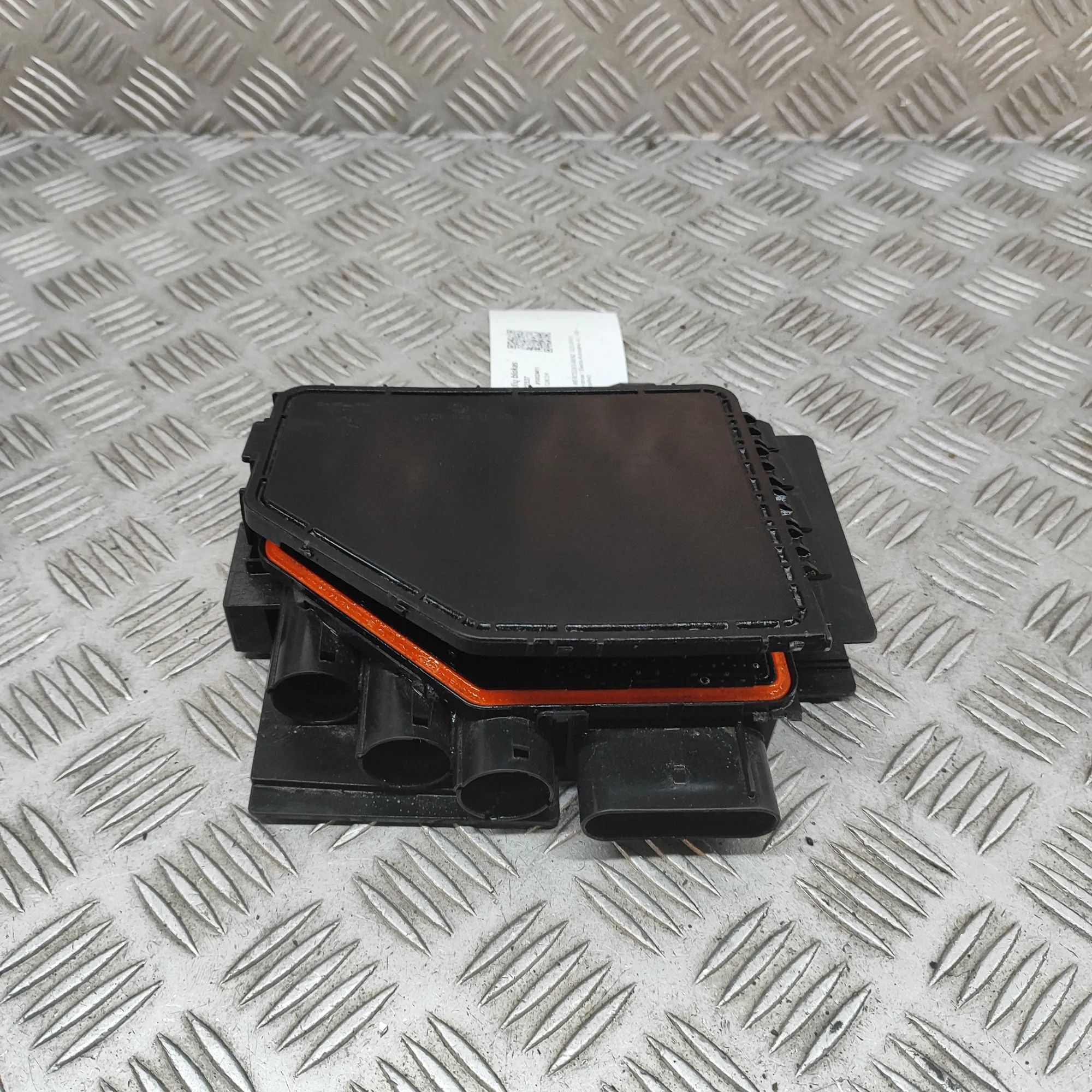 Mercedes-Benz GLS (X167) Fuse Box Module Fuse Box Module — MERCEDES BENZ GLS (X167) (201...
