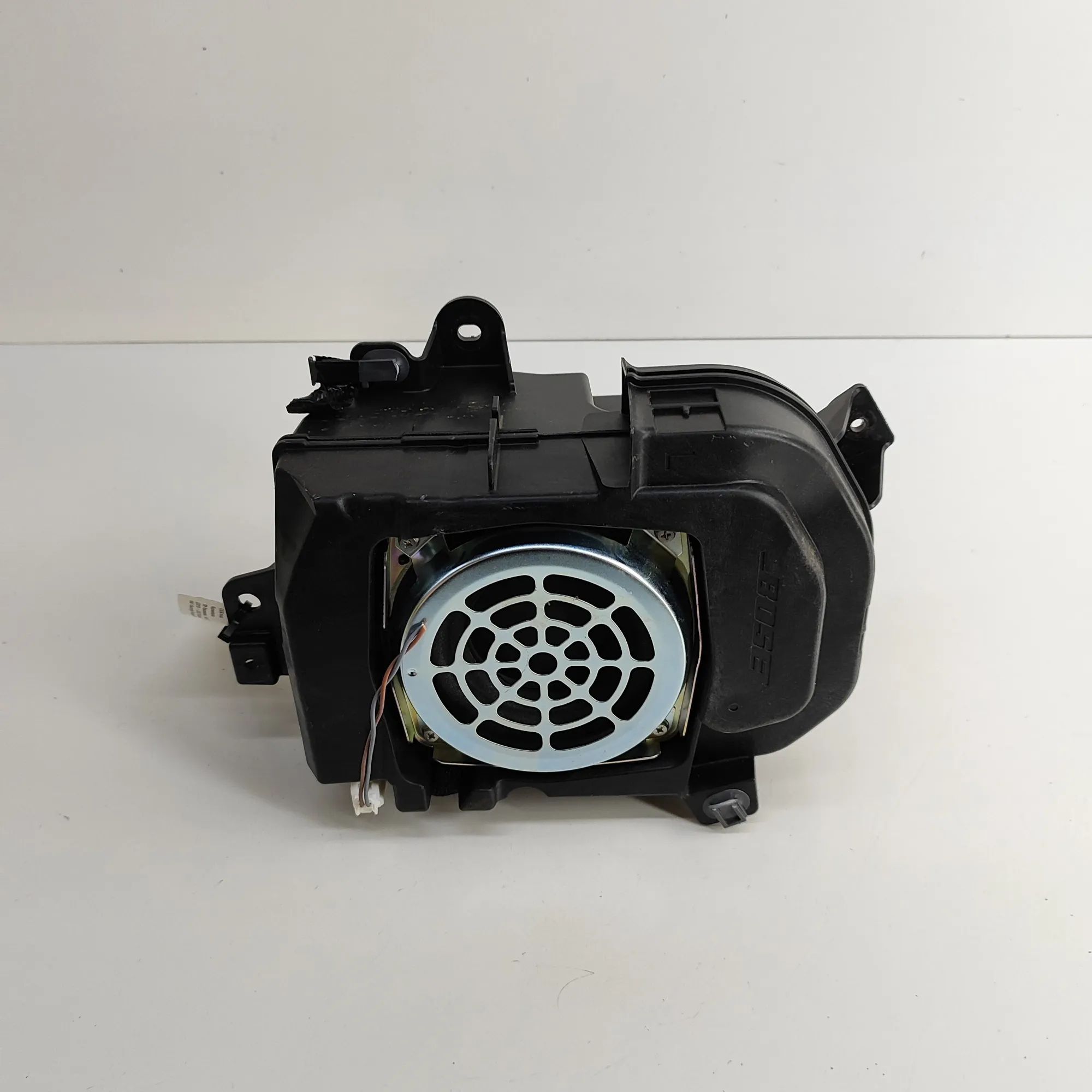 Mazda 3 (BP) Front Left Door Speaker Front Left Door Speaker — MAZDA CX-3 (0 DM) (20...