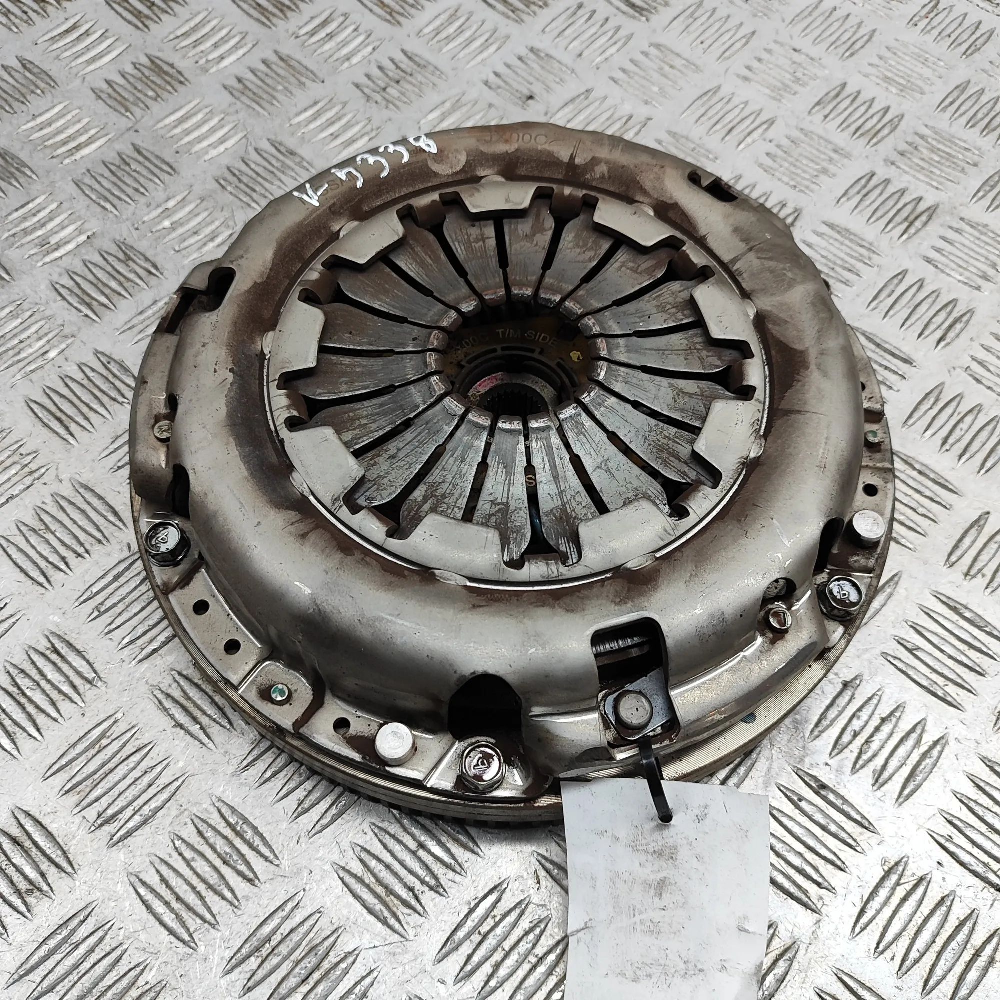 Nissan Juke kytkinsarja Clutch kit — NISSAN JUKE (F15) (2010-...) — 302...