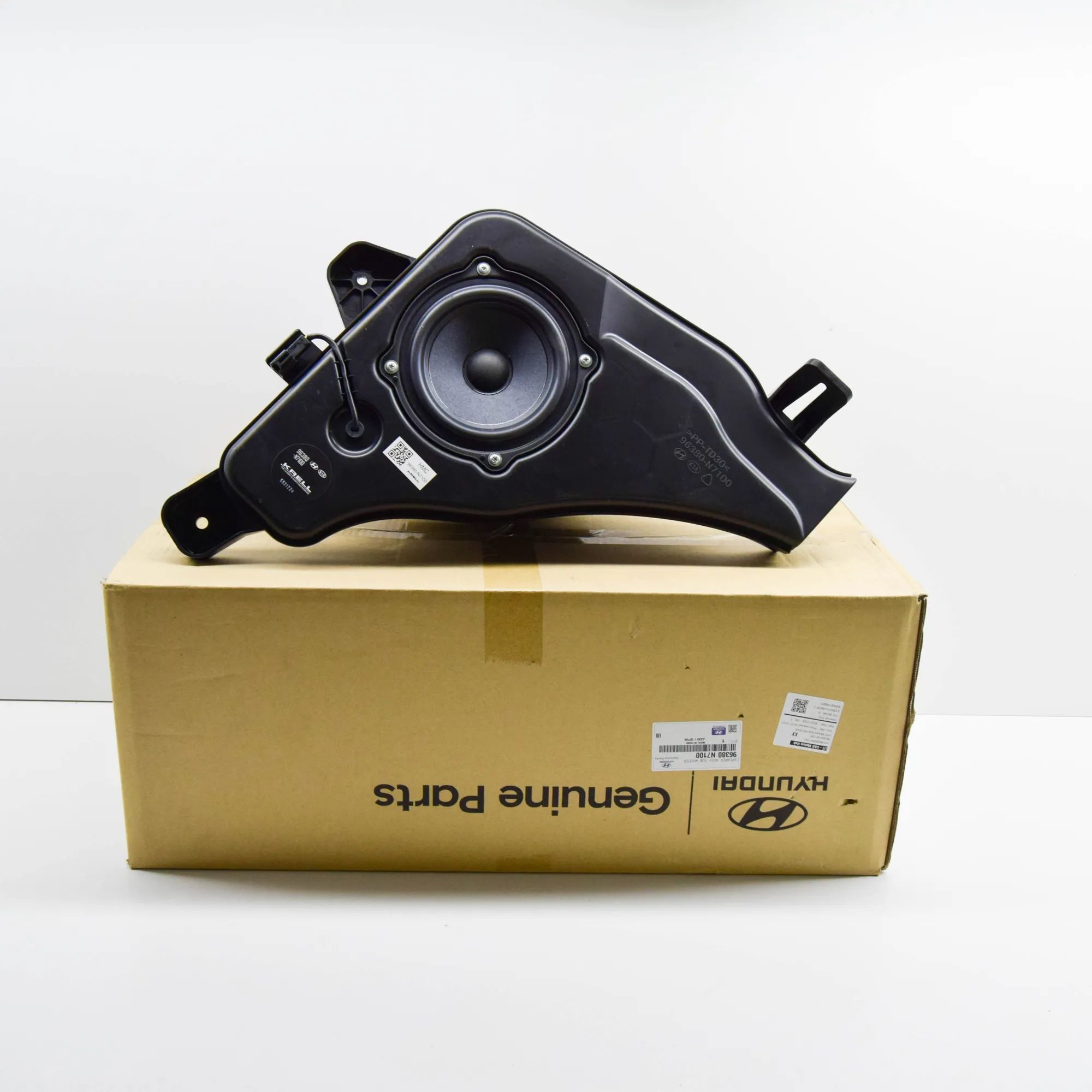 Hyundai Tucson Subwoofer Subwoofer — HYUNDAI TUCSON (NX4E, NX4A) (2020-....