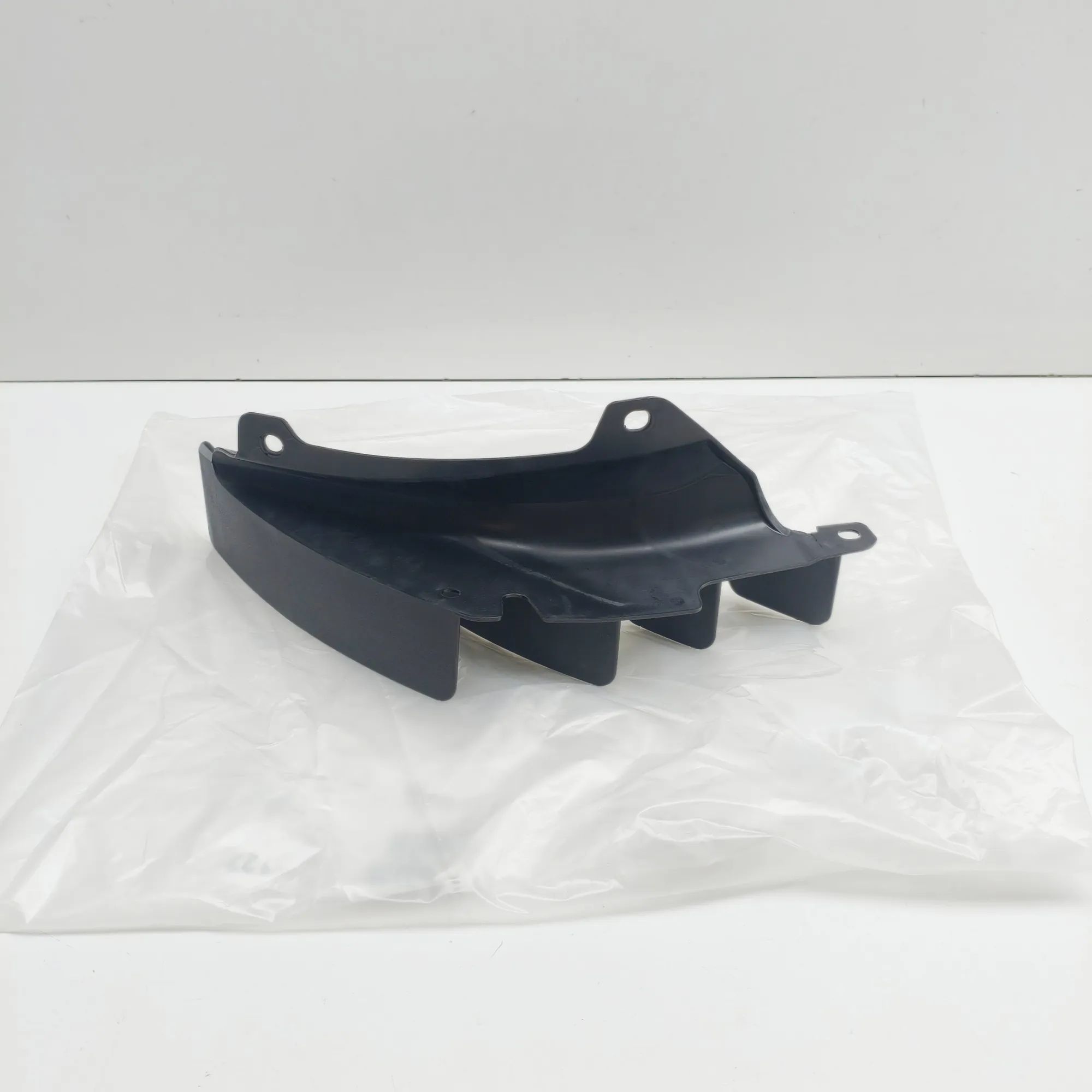 Porsche 911 (991) Air intake duct part Air intake duct part — PORSCHE 911 (992) (2019-...