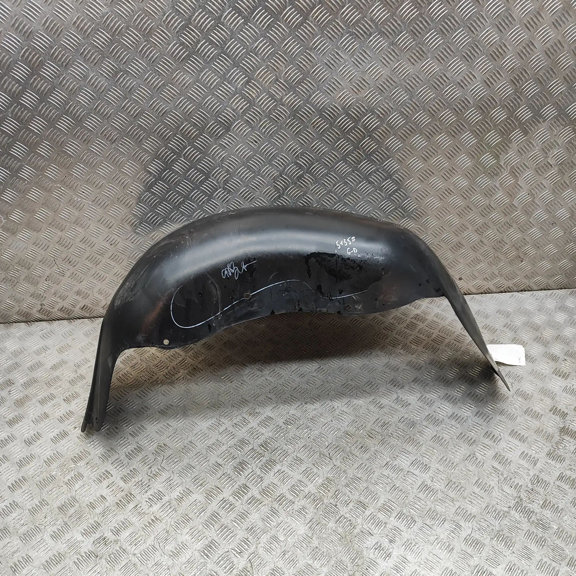 Chevrolet TrailBlazer Rear Right Arch Liner Rear Right Arch Liner — CHEVROLET TRAILBLAZER (...