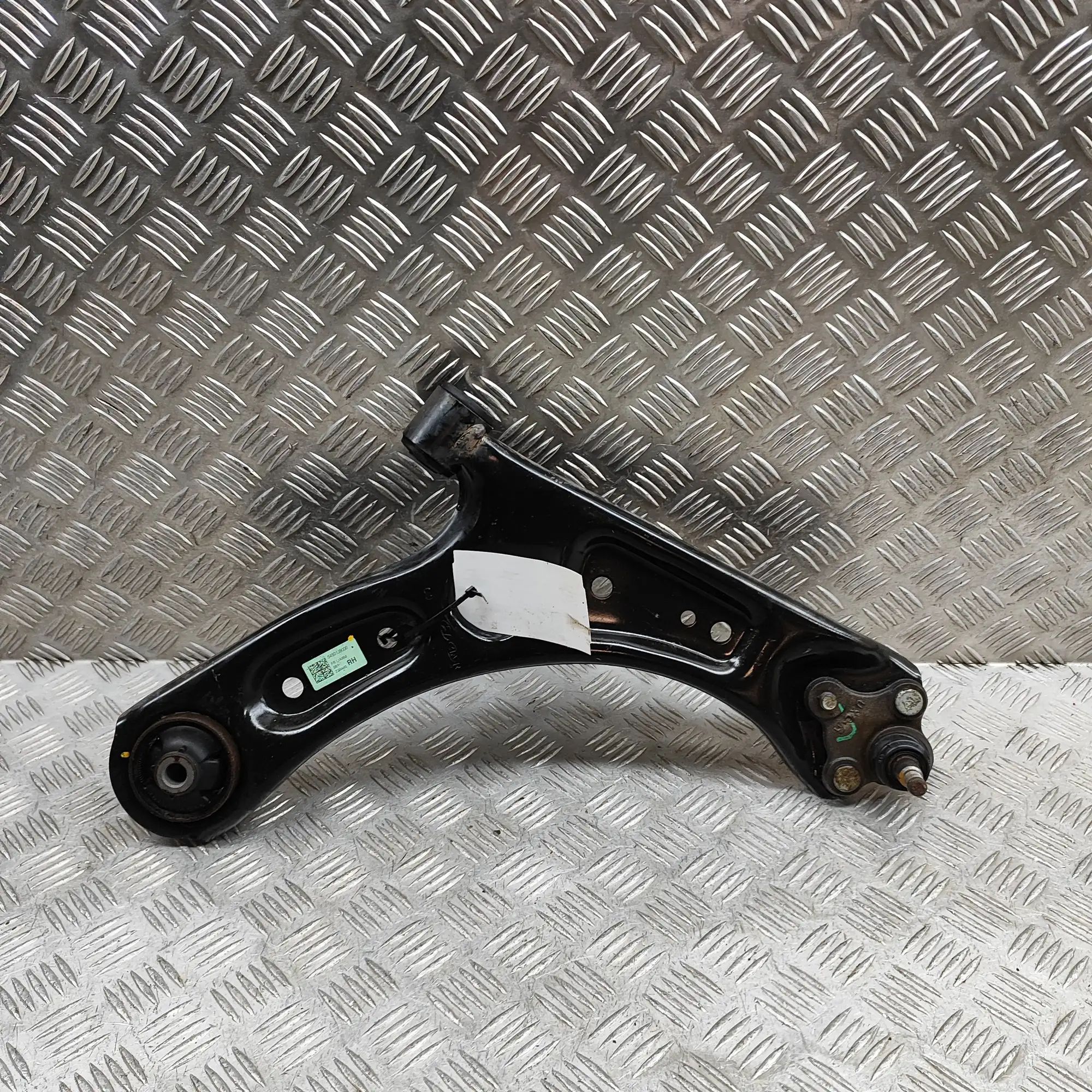 Hyundai Kona Front Right Lower Control Arm Front Right Lower Control Arm — HYUNDAI KONA (2...