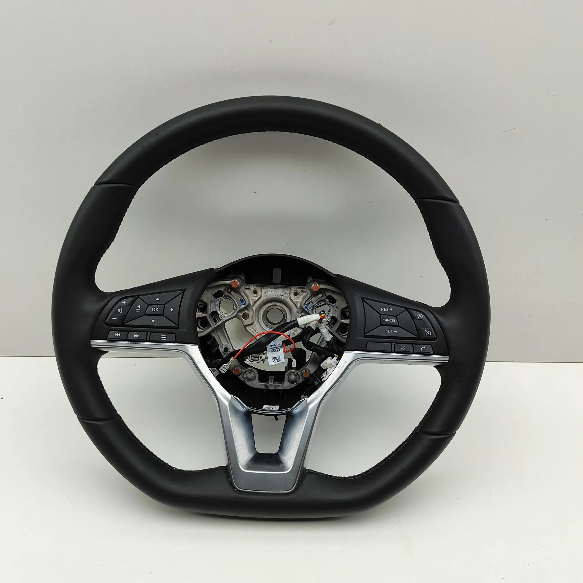 Nissan Juke steering wheel Steering Wheel — NISSAN JUKE (F16) (2019-...) —...