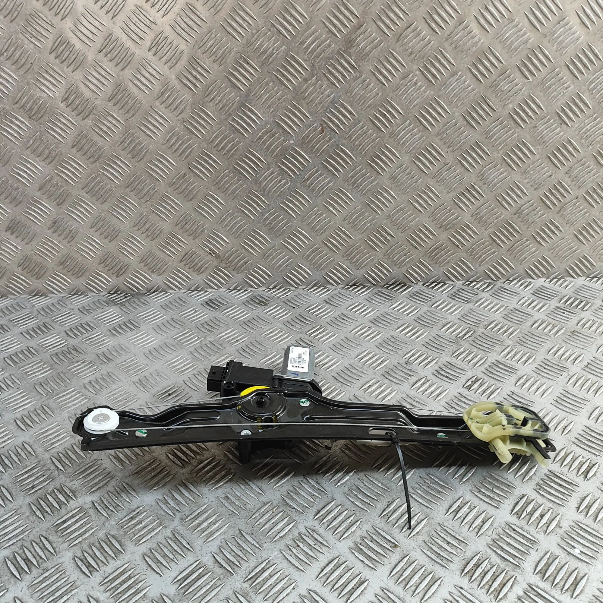 Jeep Avenger Front Left Door Window Regulator