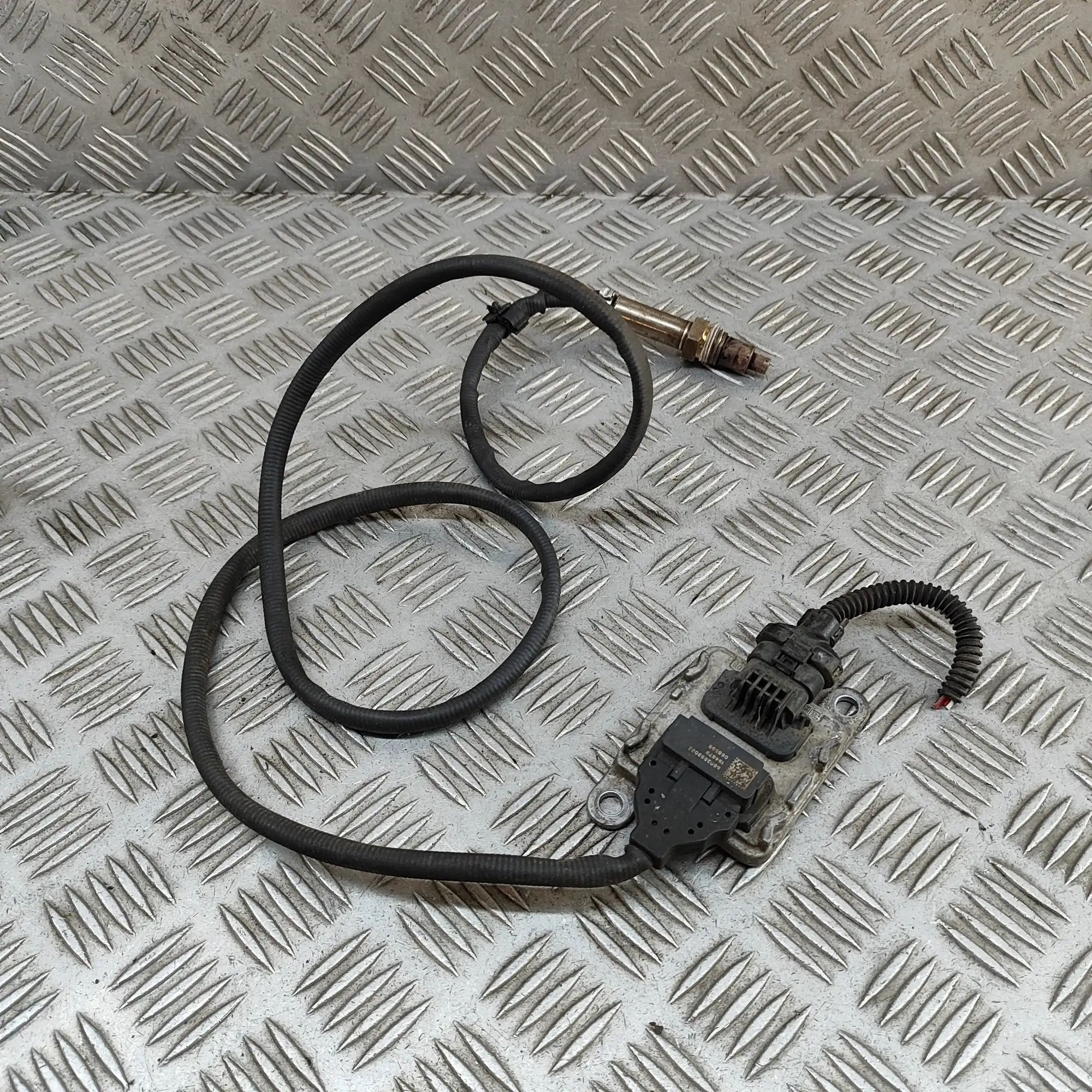 Iveco Daily Lambda Oxygen Sensor Lambda Oxygen Sensor — IVECO DAILY (VI Box) (20...