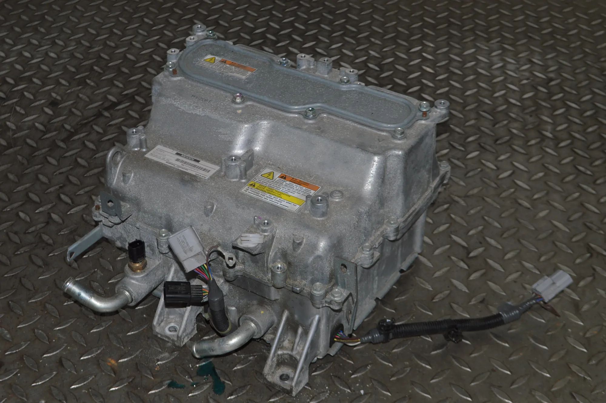 Mitsubishi Outlander Invertteri Inverter — MITSUBISHI OUTLANDER (III GG_W, GF_W...