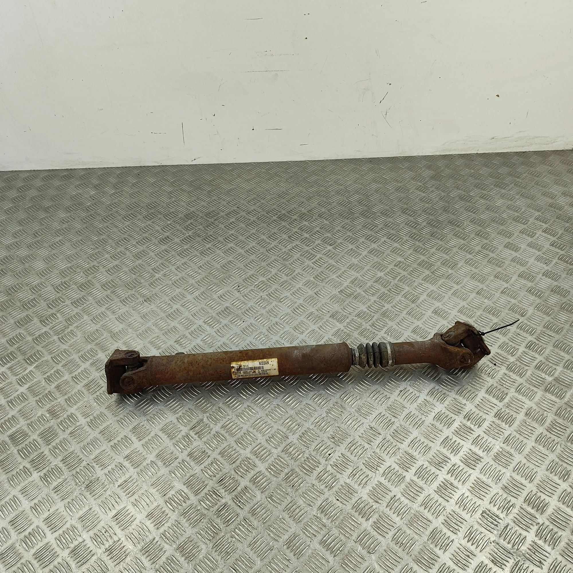 Nissan Titan Gearbox Short Propshaft Gearbox Short Propshaft — NISSAN TITAN (2003-.....